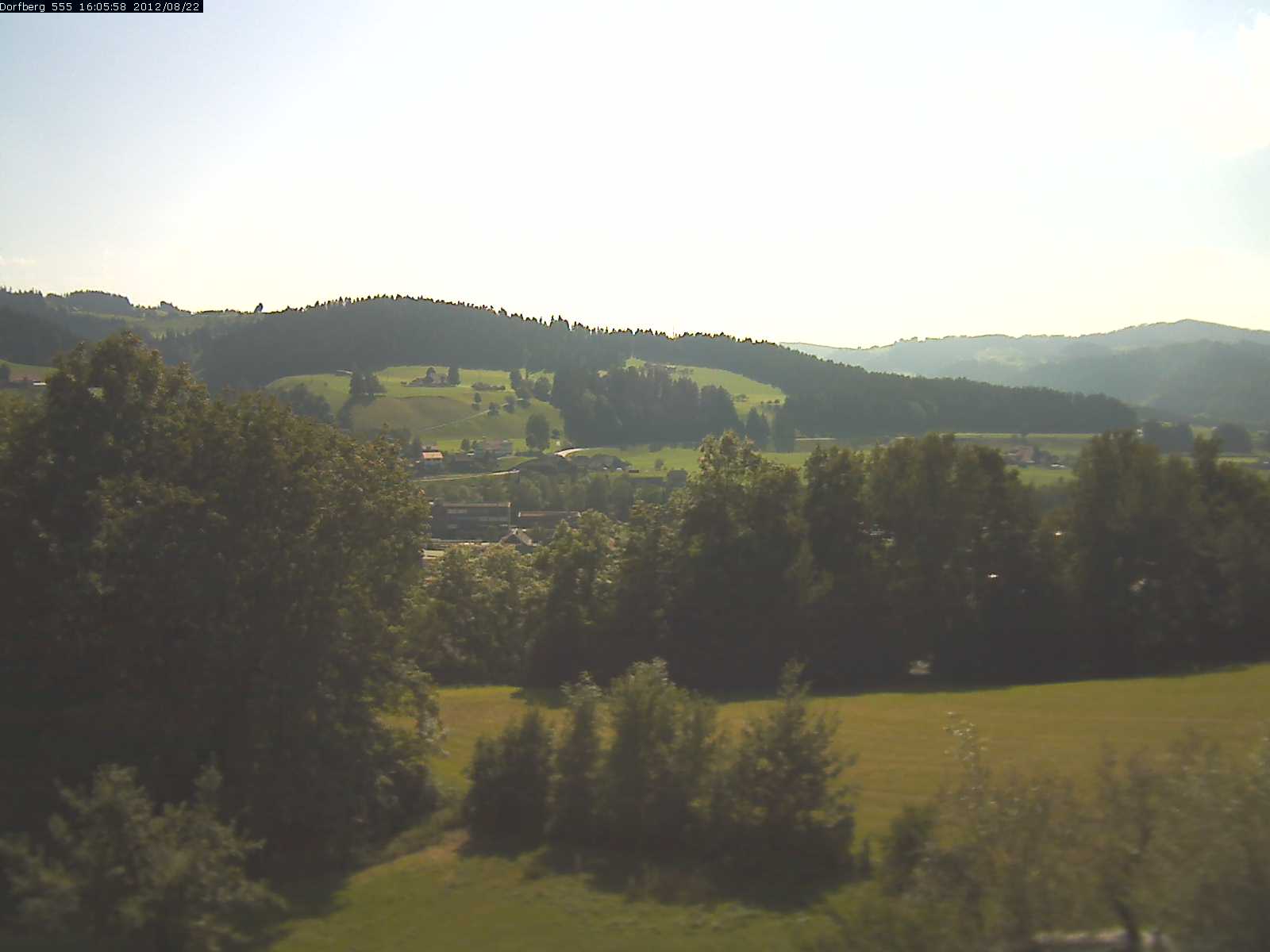 Webcam-Bild: Aussicht vom Dorfberg in Langnau 20120822-160600