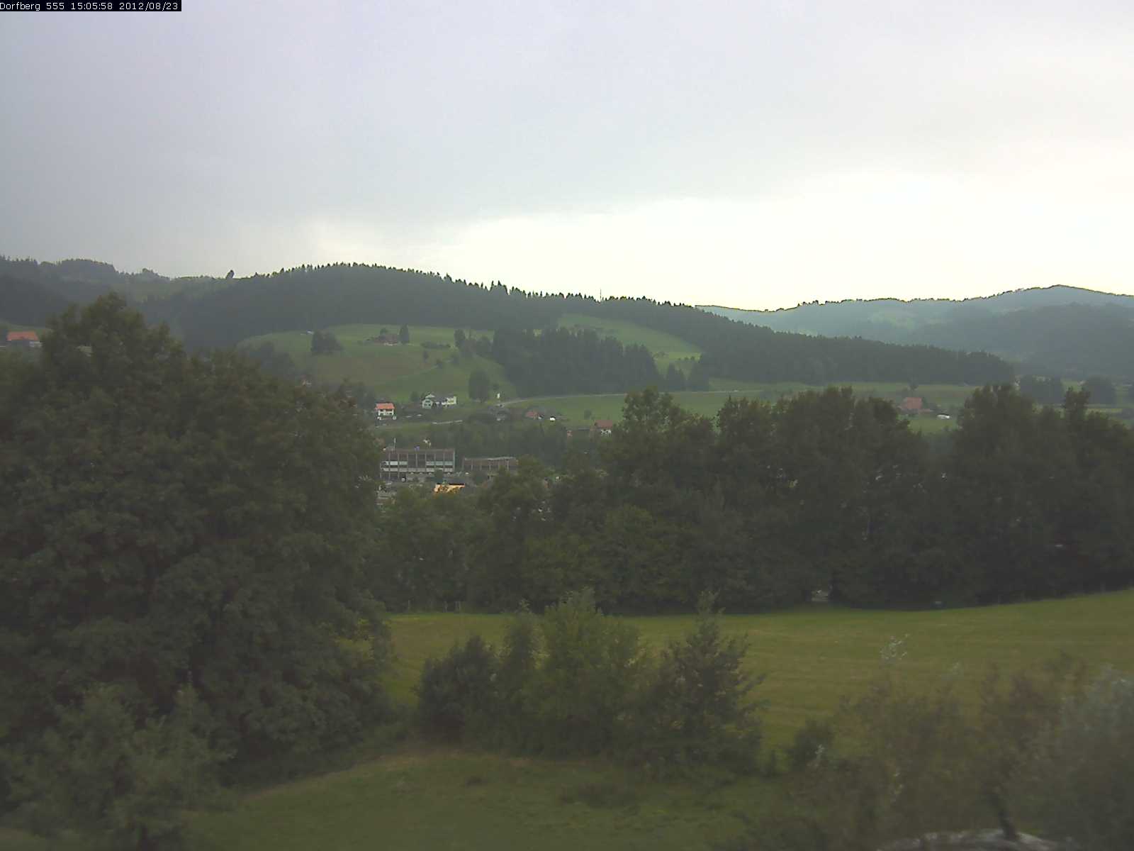Webcam-Bild: Aussicht vom Dorfberg in Langnau 20120823-150600