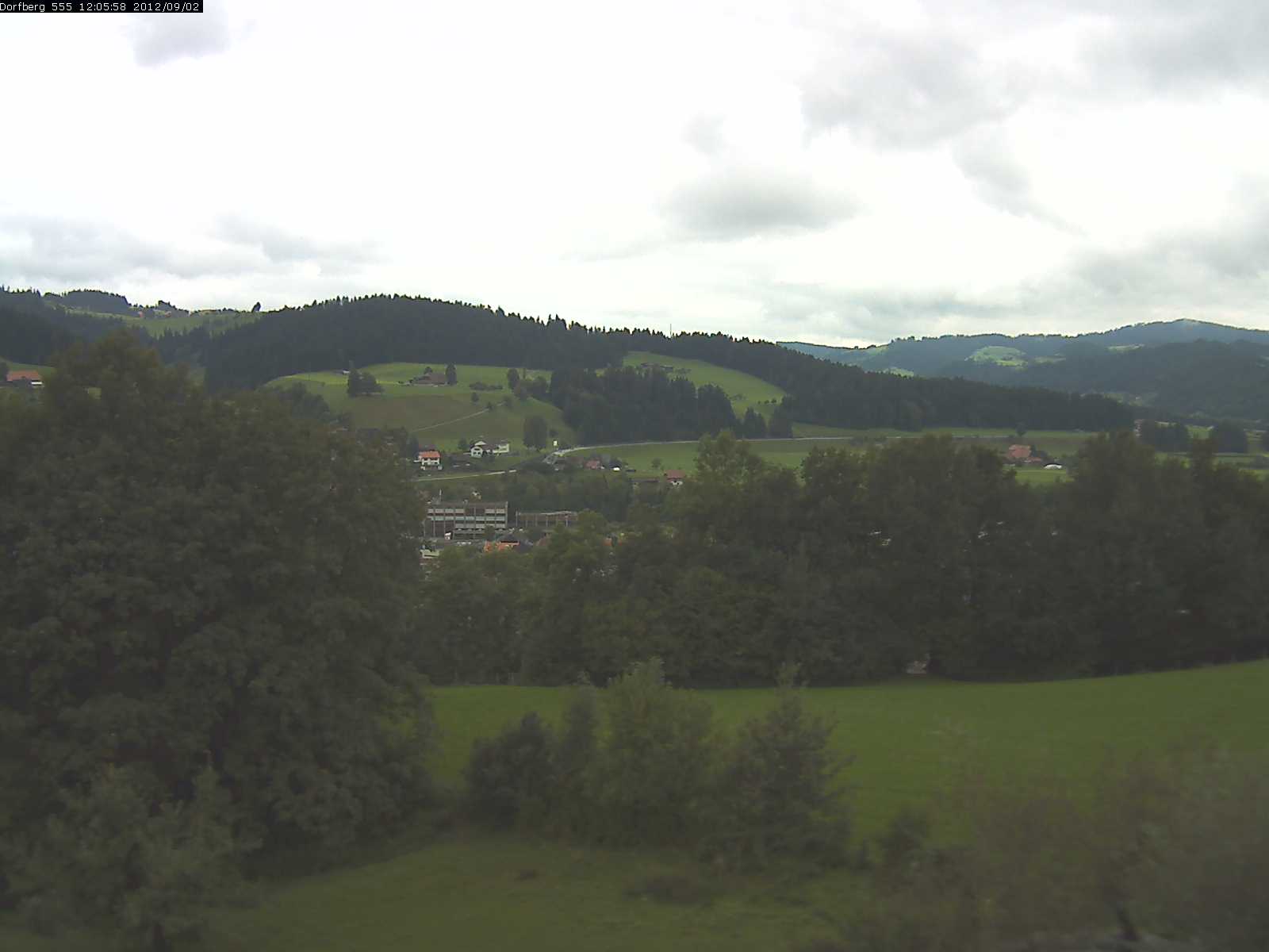 Webcam-Bild: Aussicht vom Dorfberg in Langnau 20120902-120600