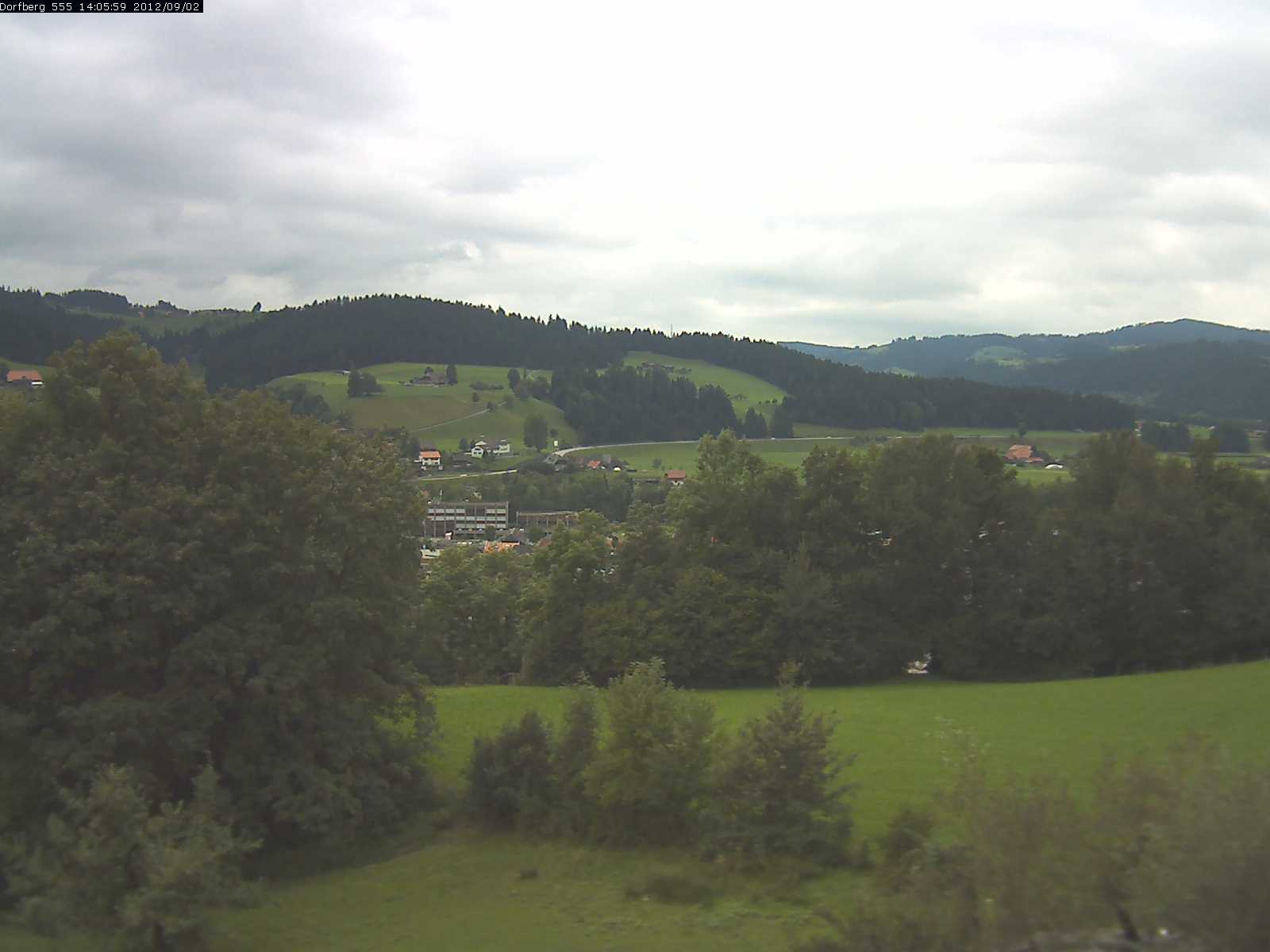 Webcam-Bild: Aussicht vom Dorfberg in Langnau 20120902-140600