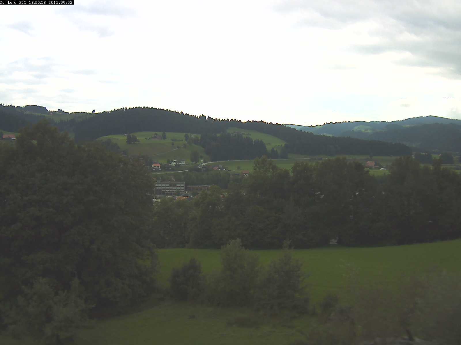 Webcam-Bild: Aussicht vom Dorfberg in Langnau 20120902-180600