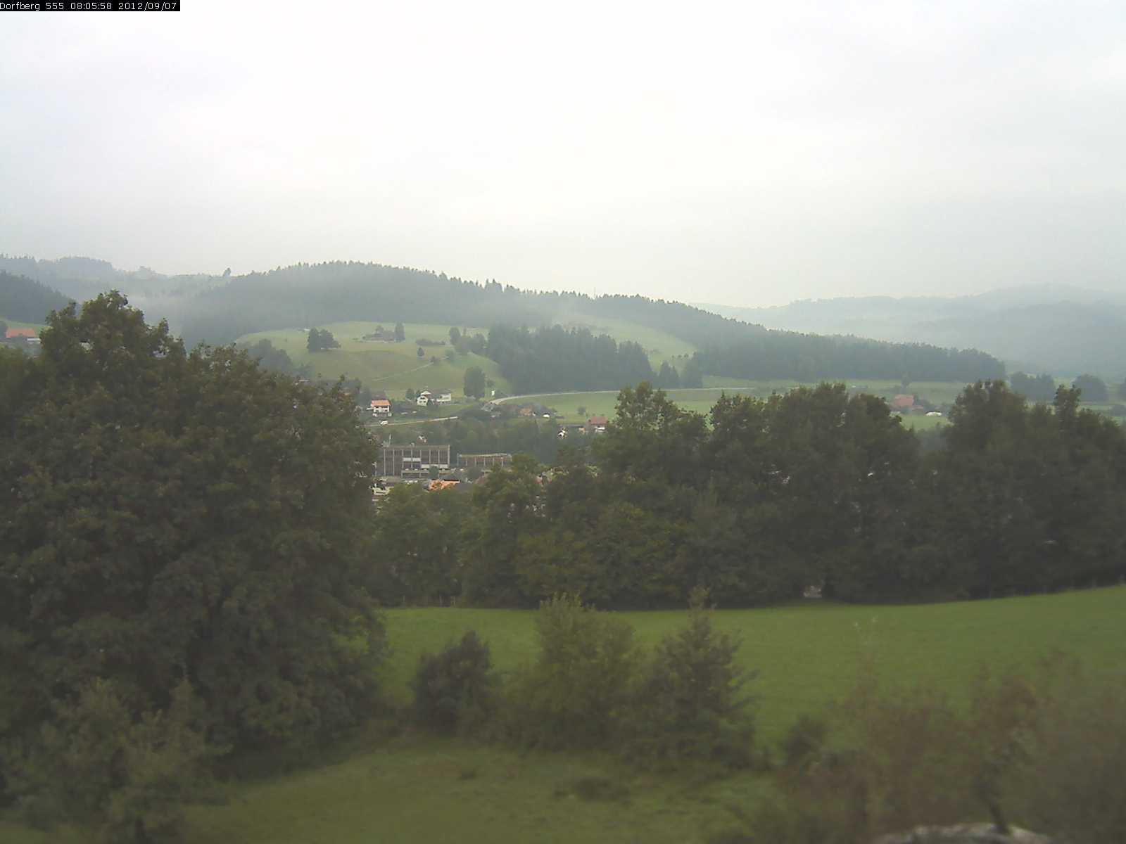 Webcam-Bild: Aussicht vom Dorfberg in Langnau 20120907-080600