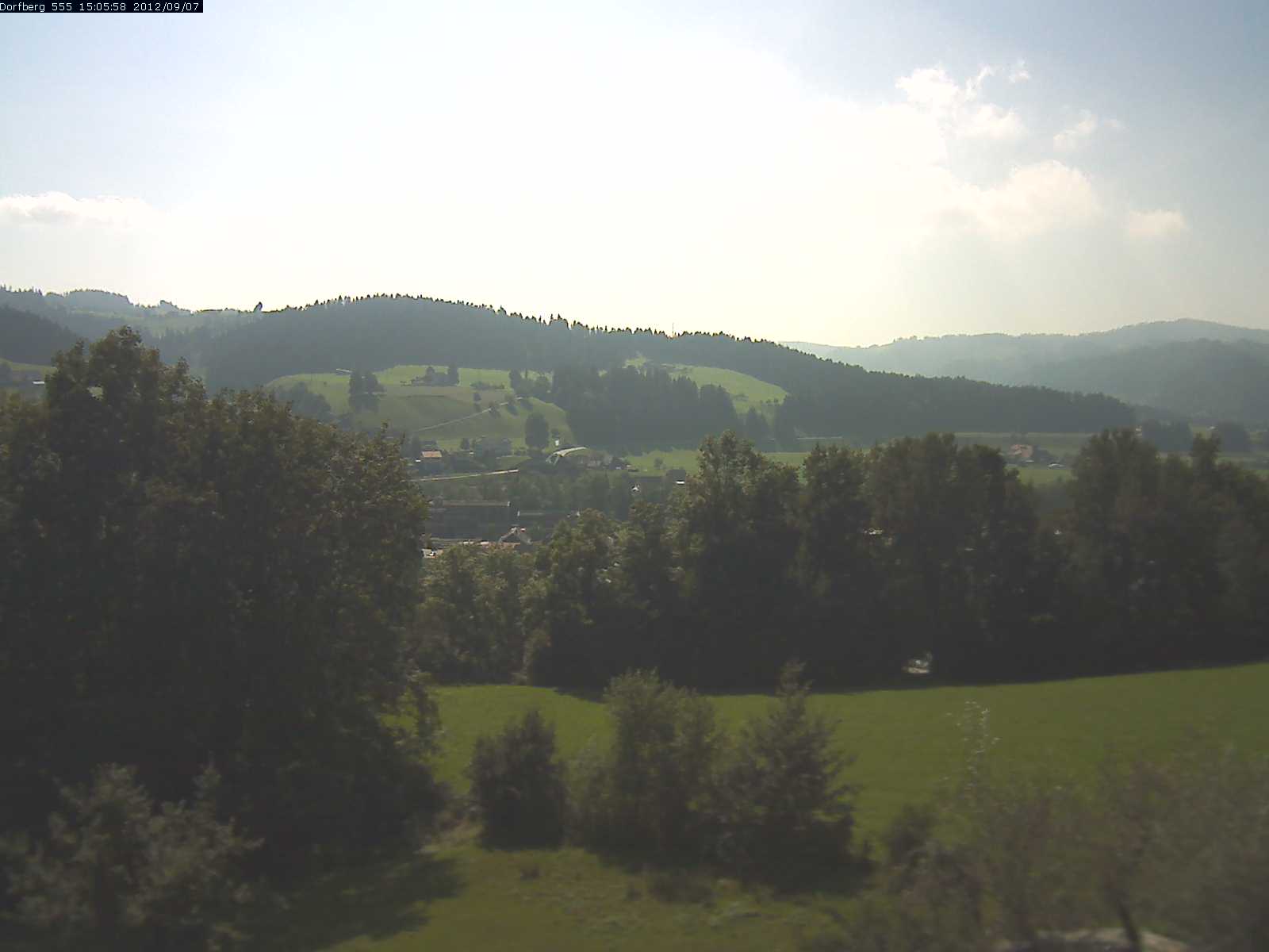Webcam-Bild: Aussicht vom Dorfberg in Langnau 20120907-150600