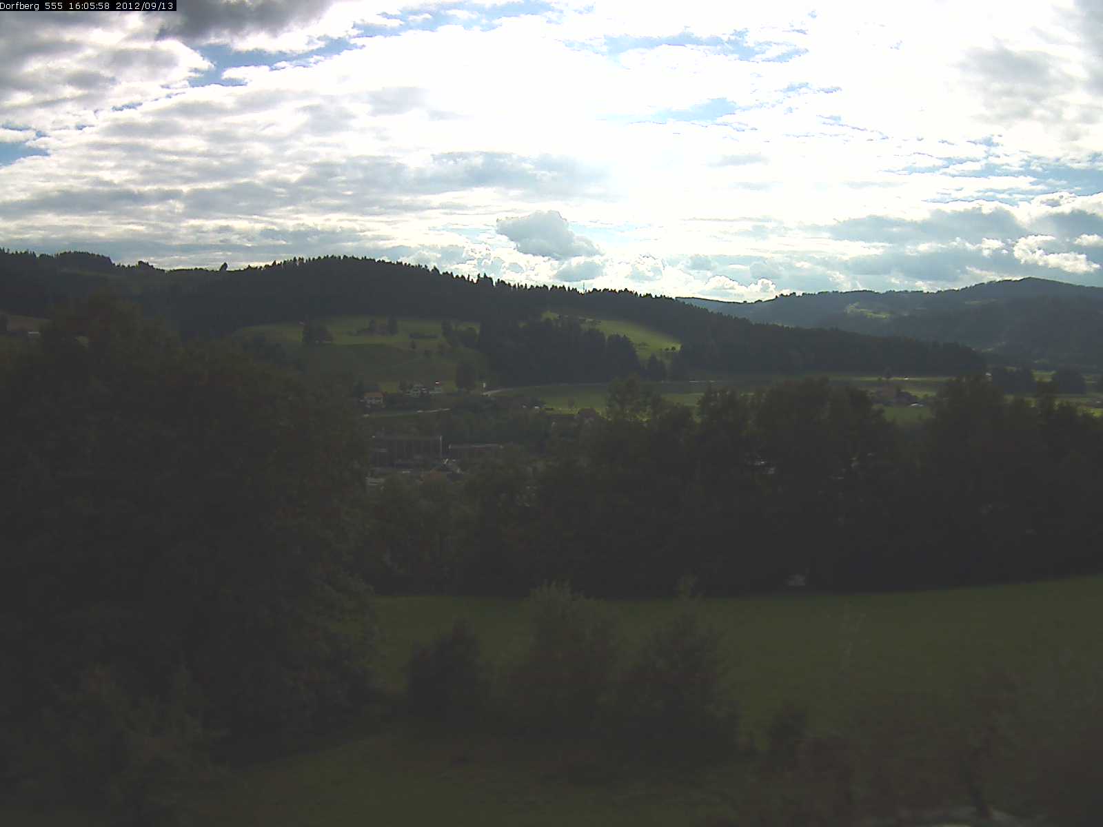Webcam-Bild: Aussicht vom Dorfberg in Langnau 20120913-160600