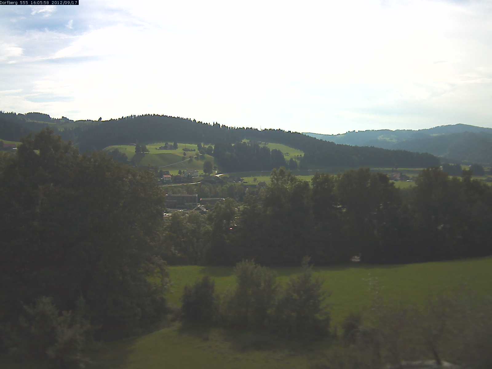 Webcam-Bild: Aussicht vom Dorfberg in Langnau 20120917-160600