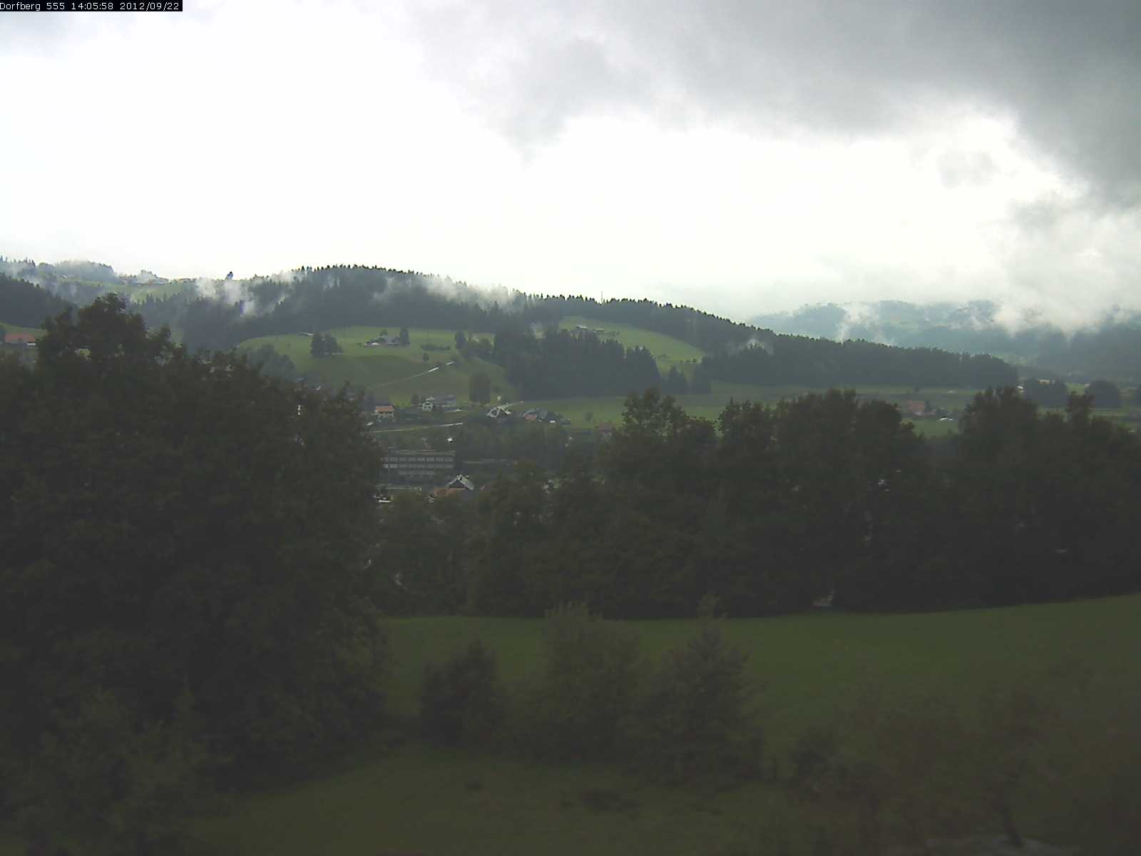 Webcam-Bild: Aussicht vom Dorfberg in Langnau 20120922-140600