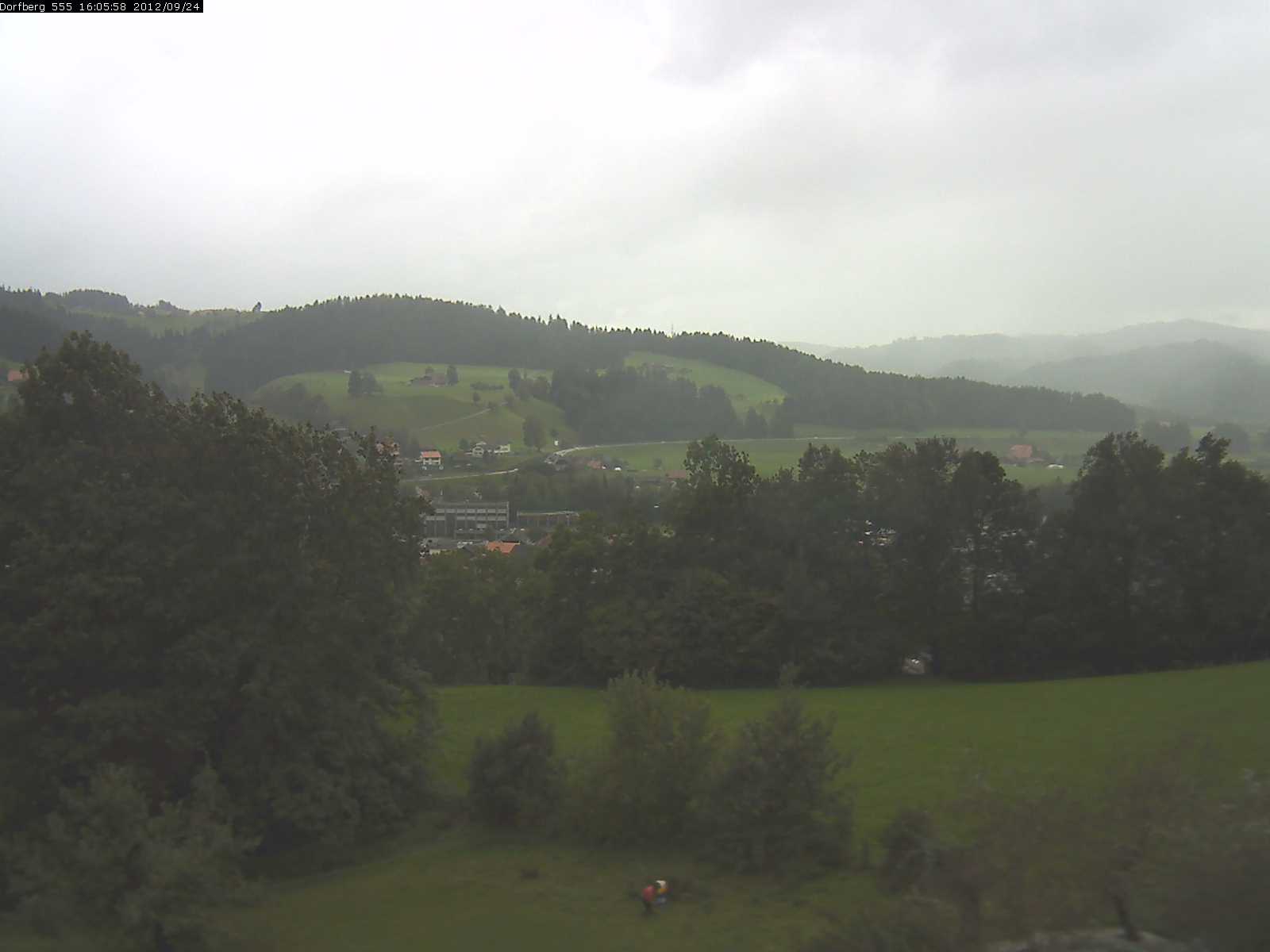 Webcam-Bild: Aussicht vom Dorfberg in Langnau 20120924-160600