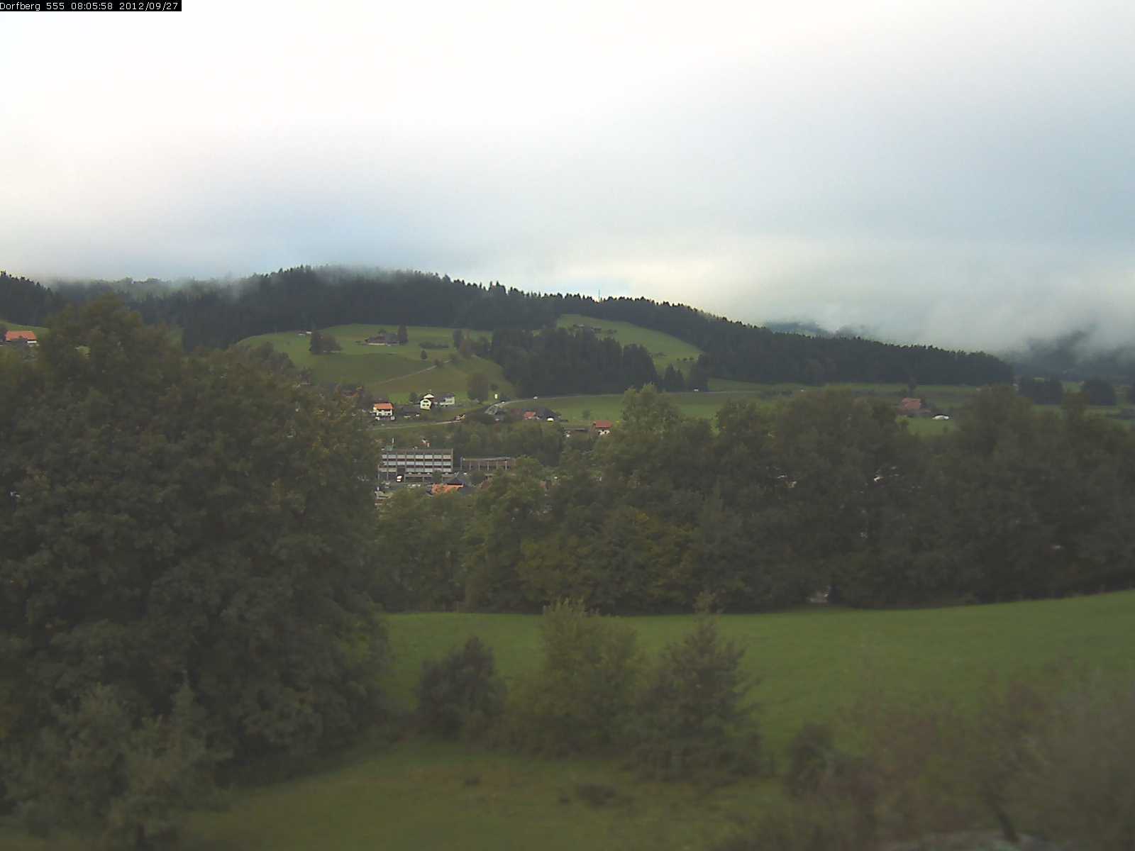 Webcam-Bild: Aussicht vom Dorfberg in Langnau 20120927-080600