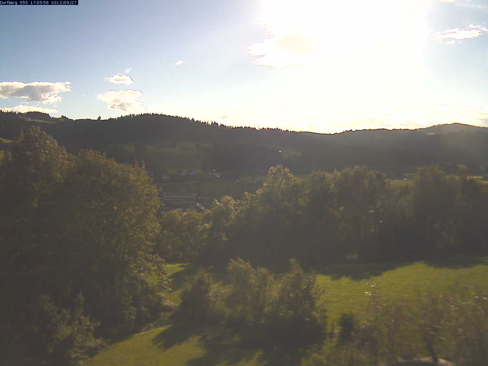Webcam-Bild: Aussicht vom Dorfberg in Langnau 20120927-170600