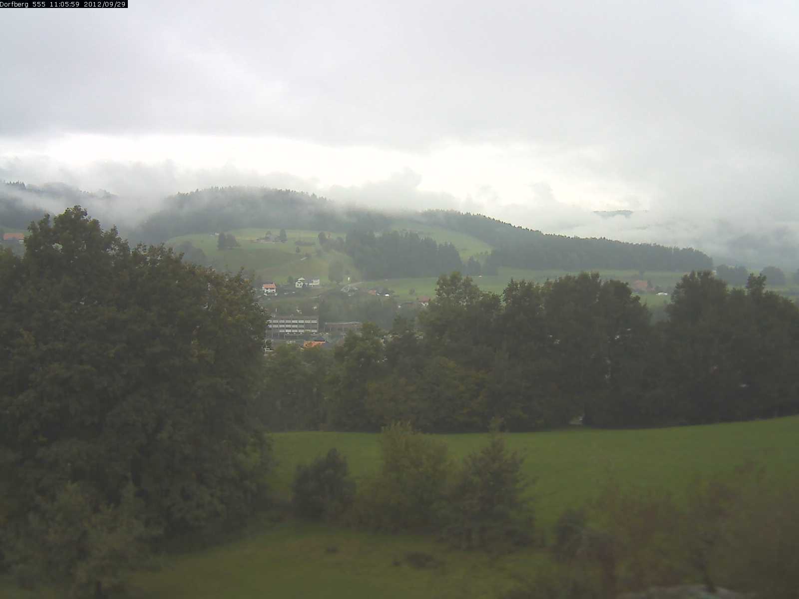 Webcam-Bild: Aussicht vom Dorfberg in Langnau 20120929-110600