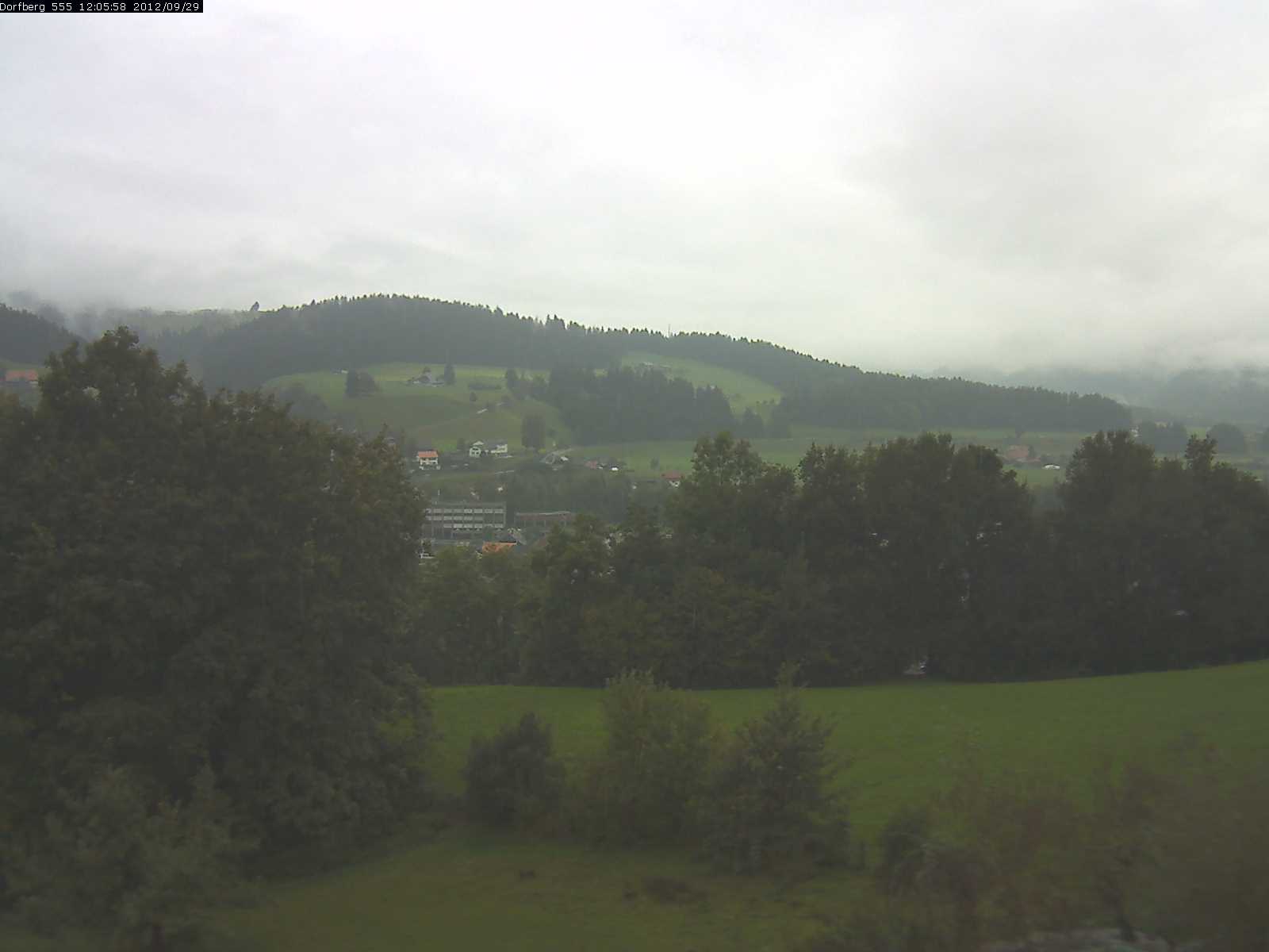 Webcam-Bild: Aussicht vom Dorfberg in Langnau 20120929-120600