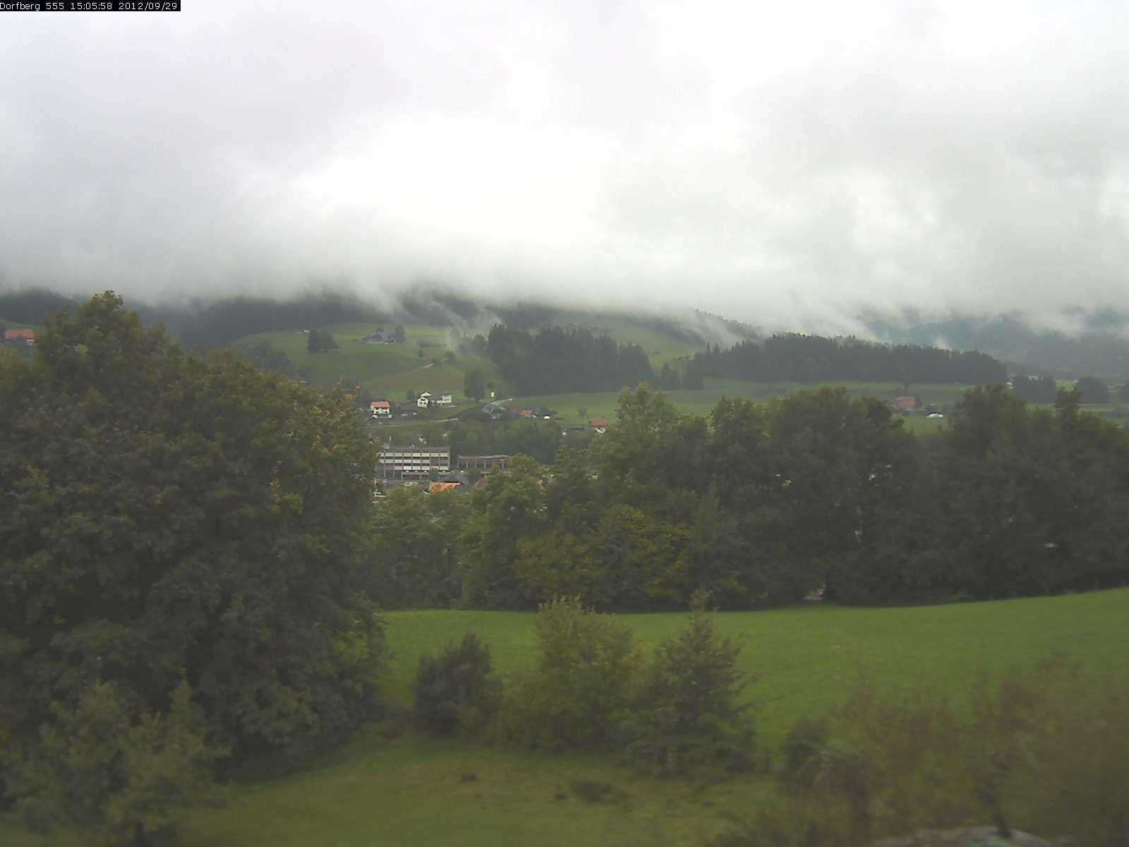 Webcam-Bild: Aussicht vom Dorfberg in Langnau 20120929-150600