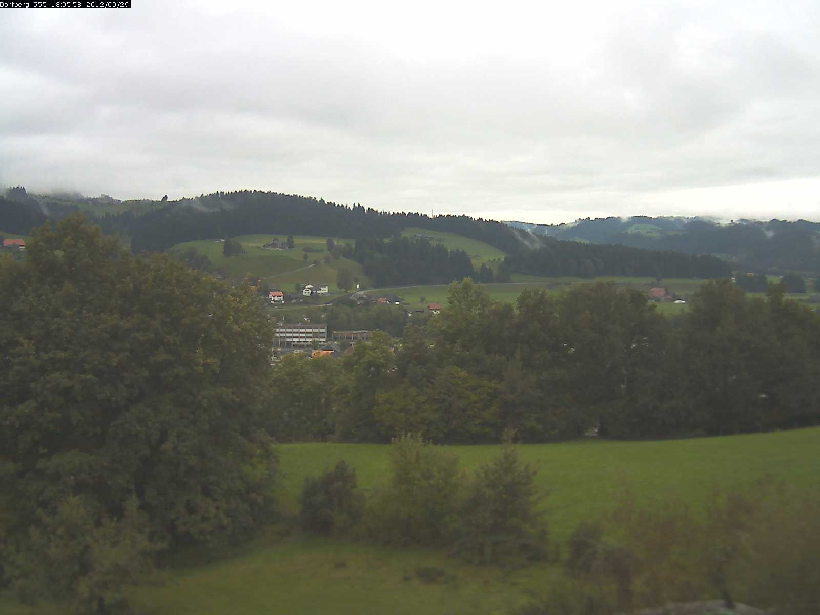 Webcam-Bild: Aussicht vom Dorfberg in Langnau 20120929-180600