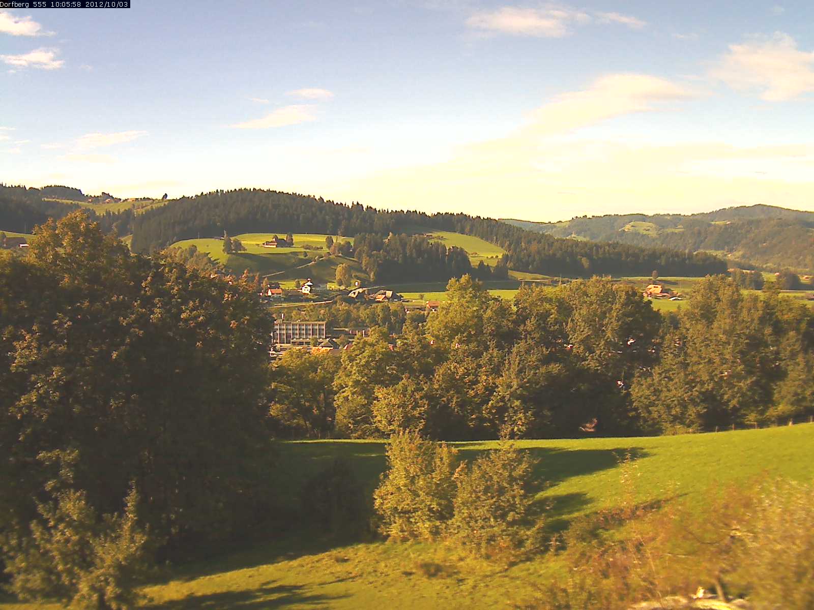 Webcam-Bild: Aussicht vom Dorfberg in Langnau 20121003-100600