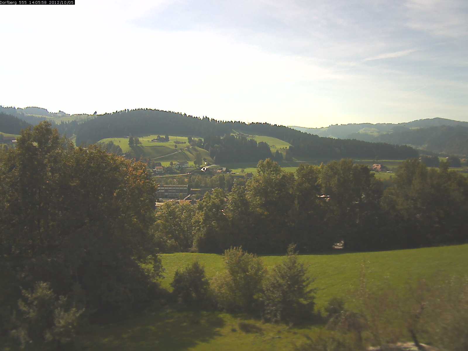 Webcam-Bild: Aussicht vom Dorfberg in Langnau 20121005-140600