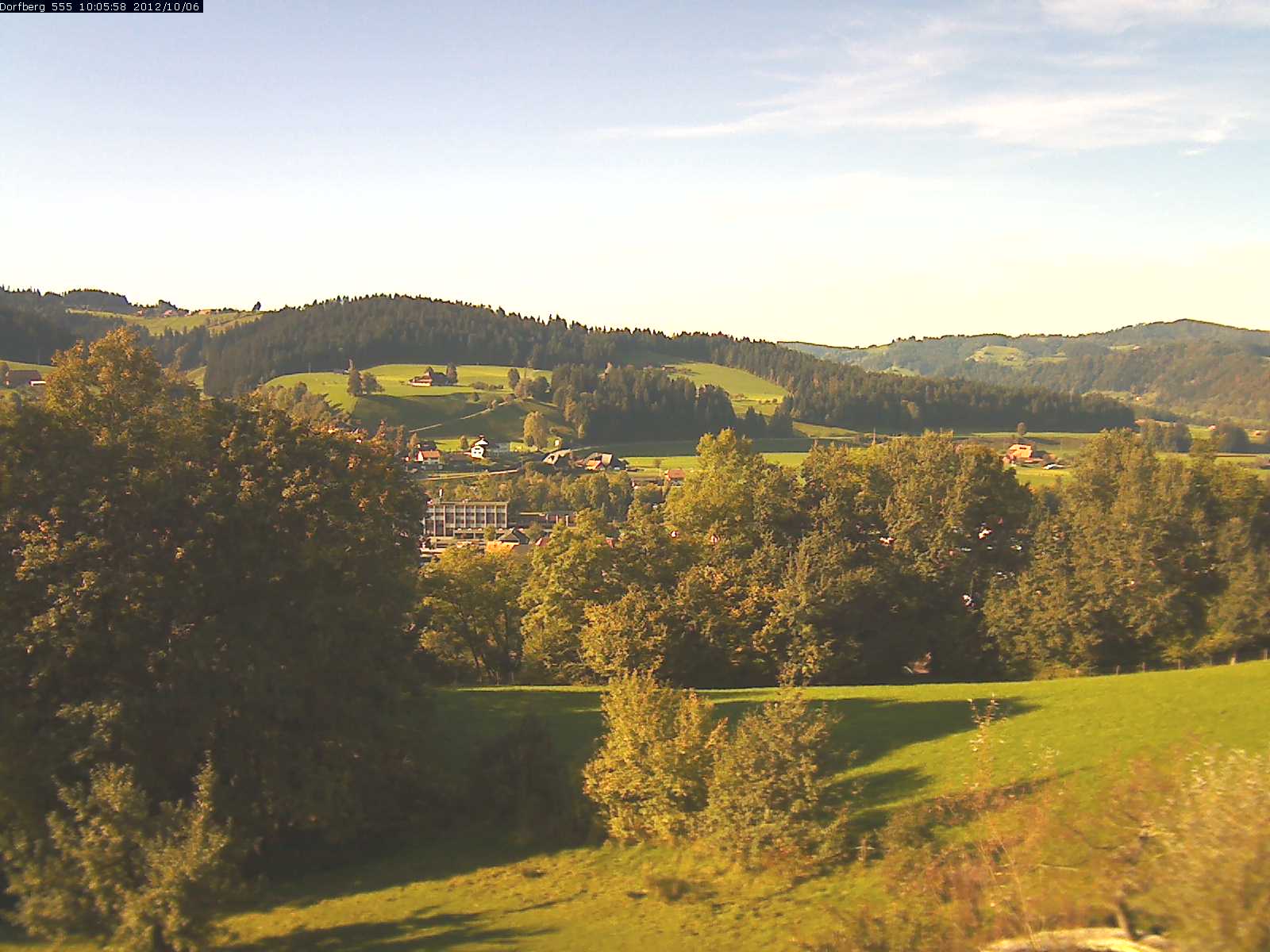 Webcam-Bild: Aussicht vom Dorfberg in Langnau 20121006-100600