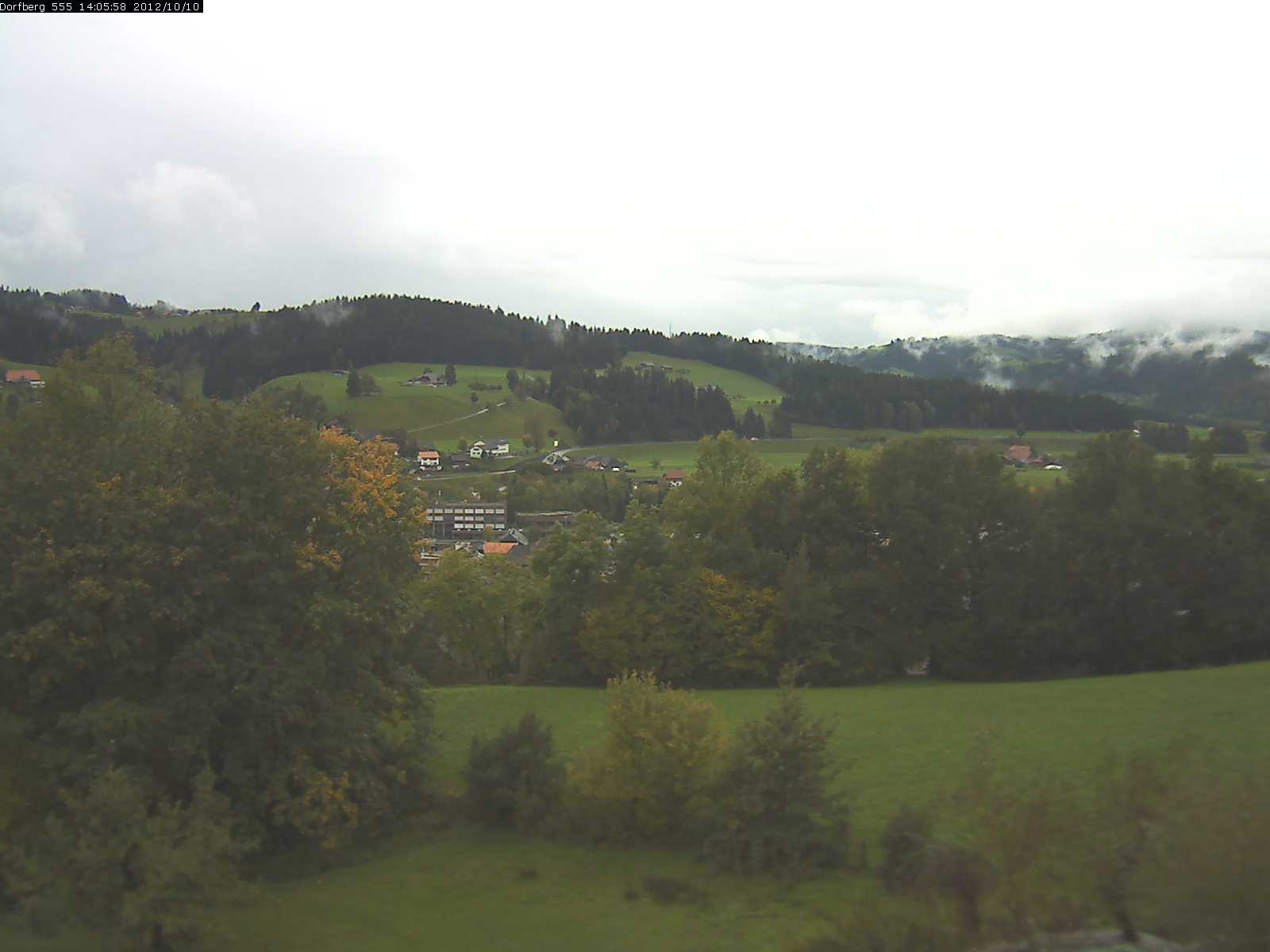 Webcam-Bild: Aussicht vom Dorfberg in Langnau 20121010-140600