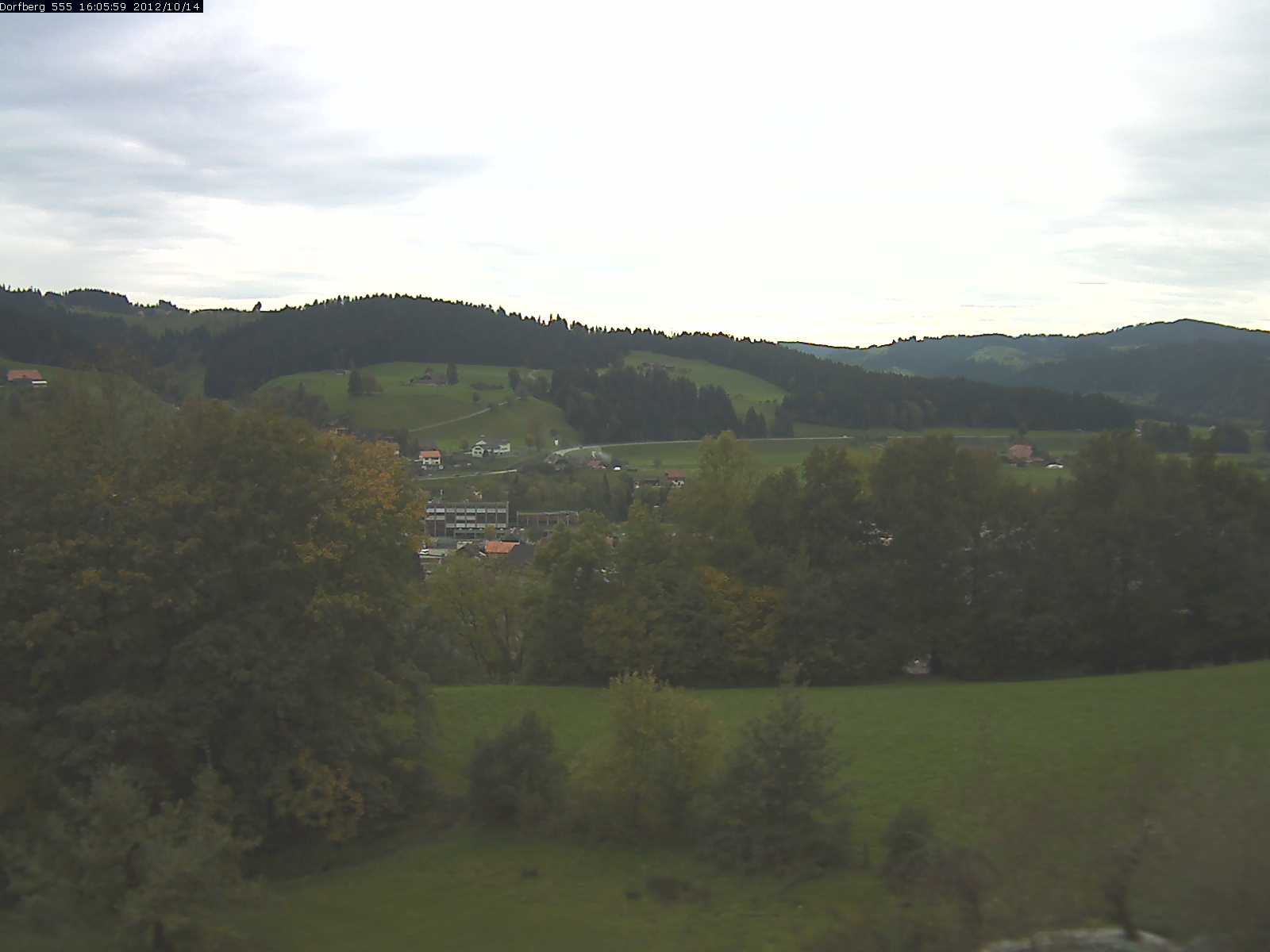 Webcam-Bild: Aussicht vom Dorfberg in Langnau 20121014-160600