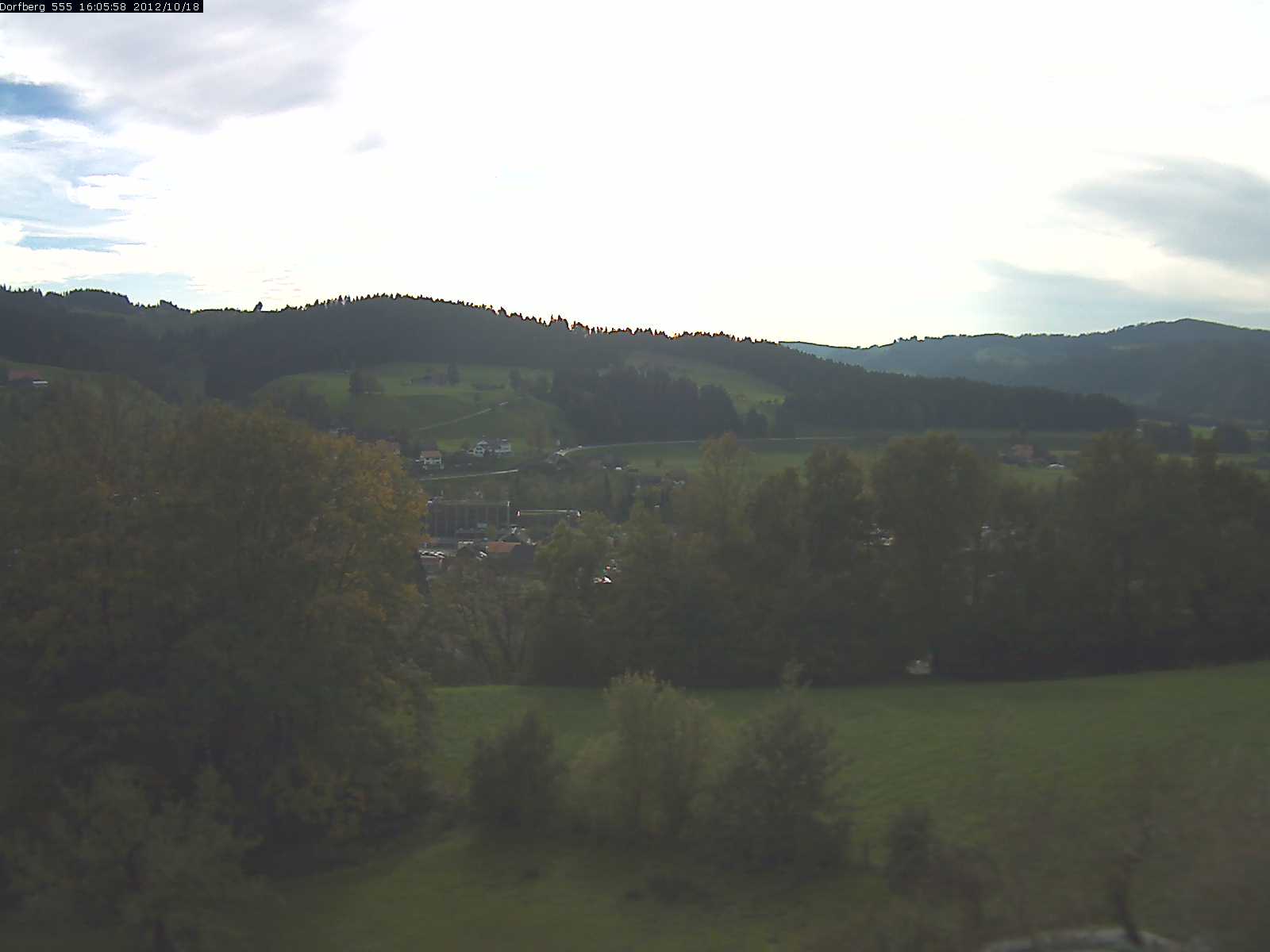 Webcam-Bild: Aussicht vom Dorfberg in Langnau 20121018-160600