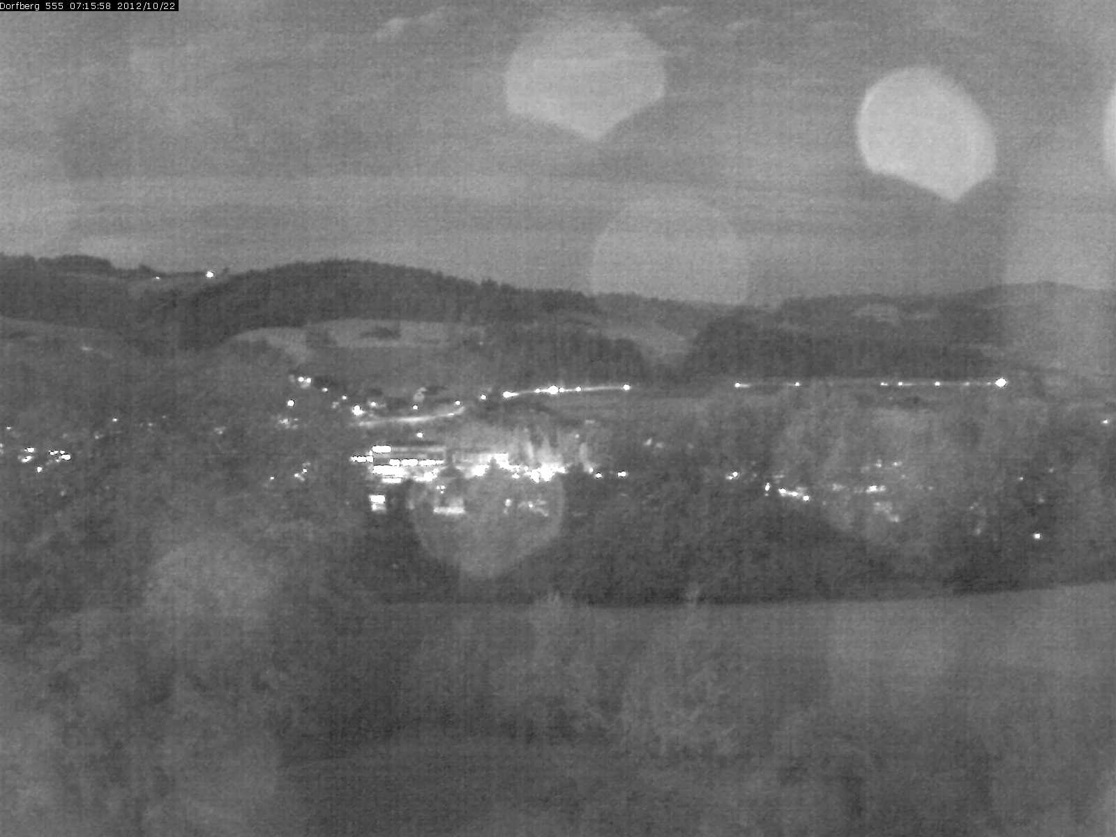 Webcam-Bild: Aussicht vom Dorfberg in Langnau 20121022-071600