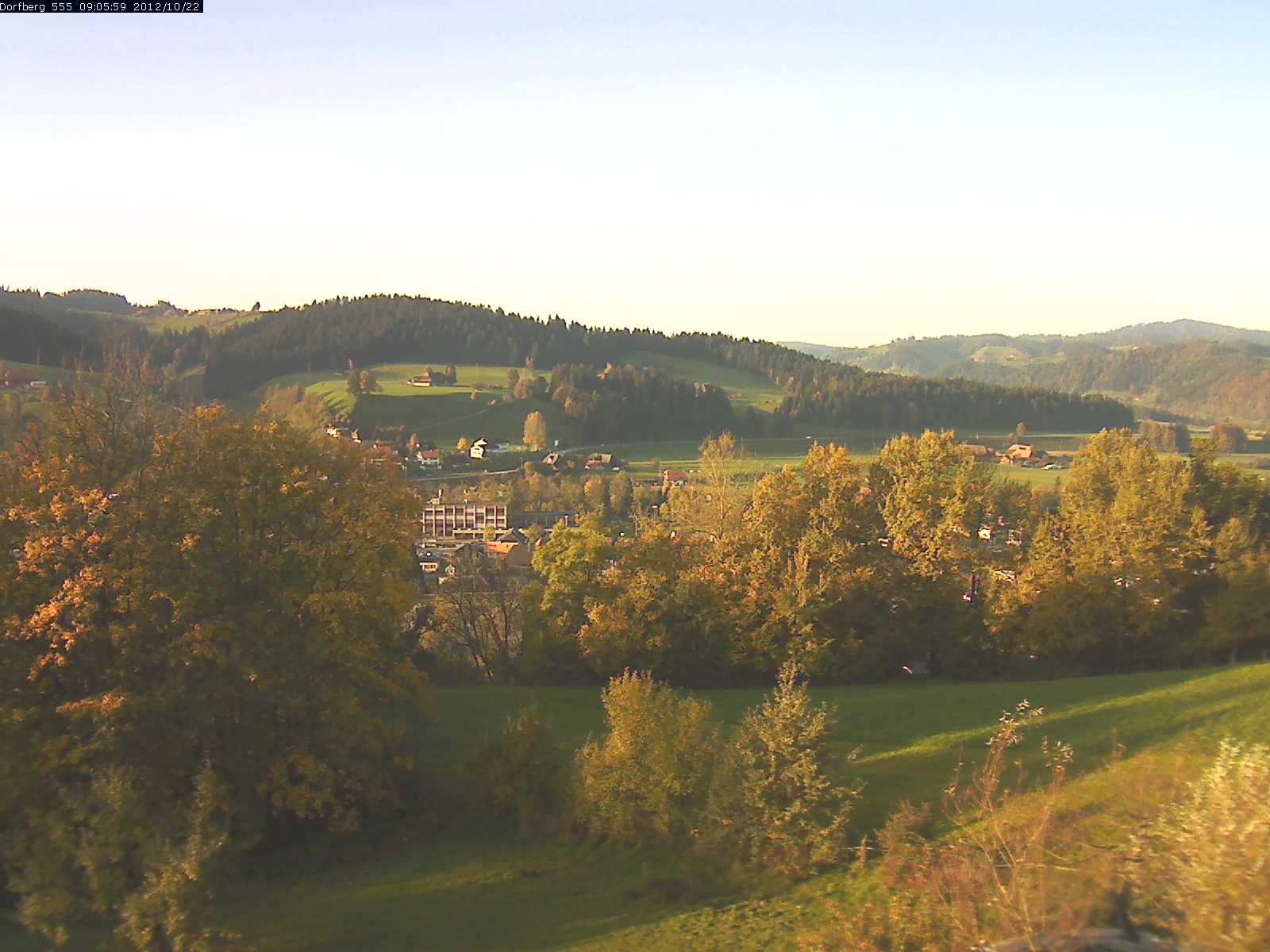 Webcam-Bild: Aussicht vom Dorfberg in Langnau 20121022-090600