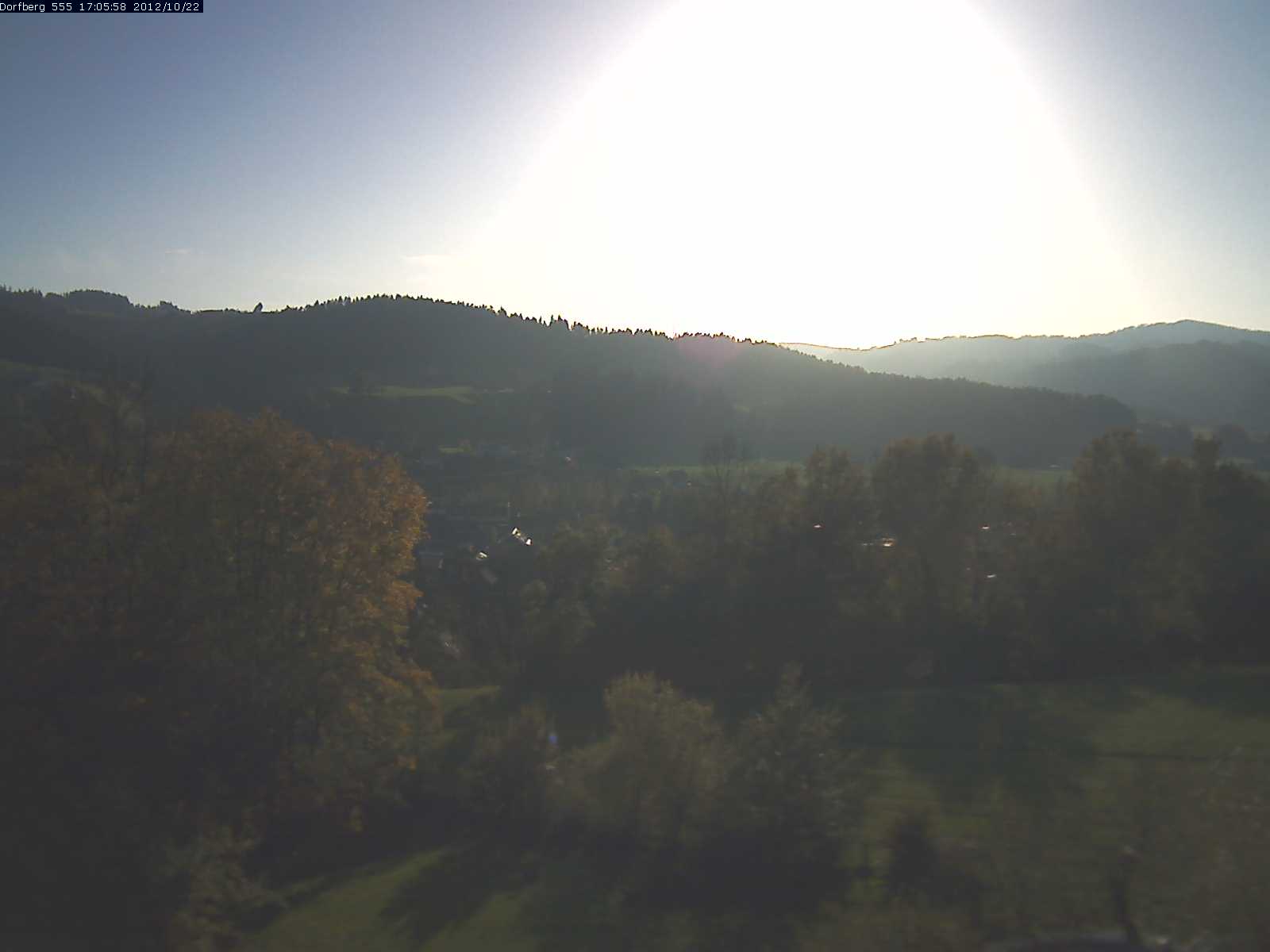 Webcam-Bild: Aussicht vom Dorfberg in Langnau 20121022-170600