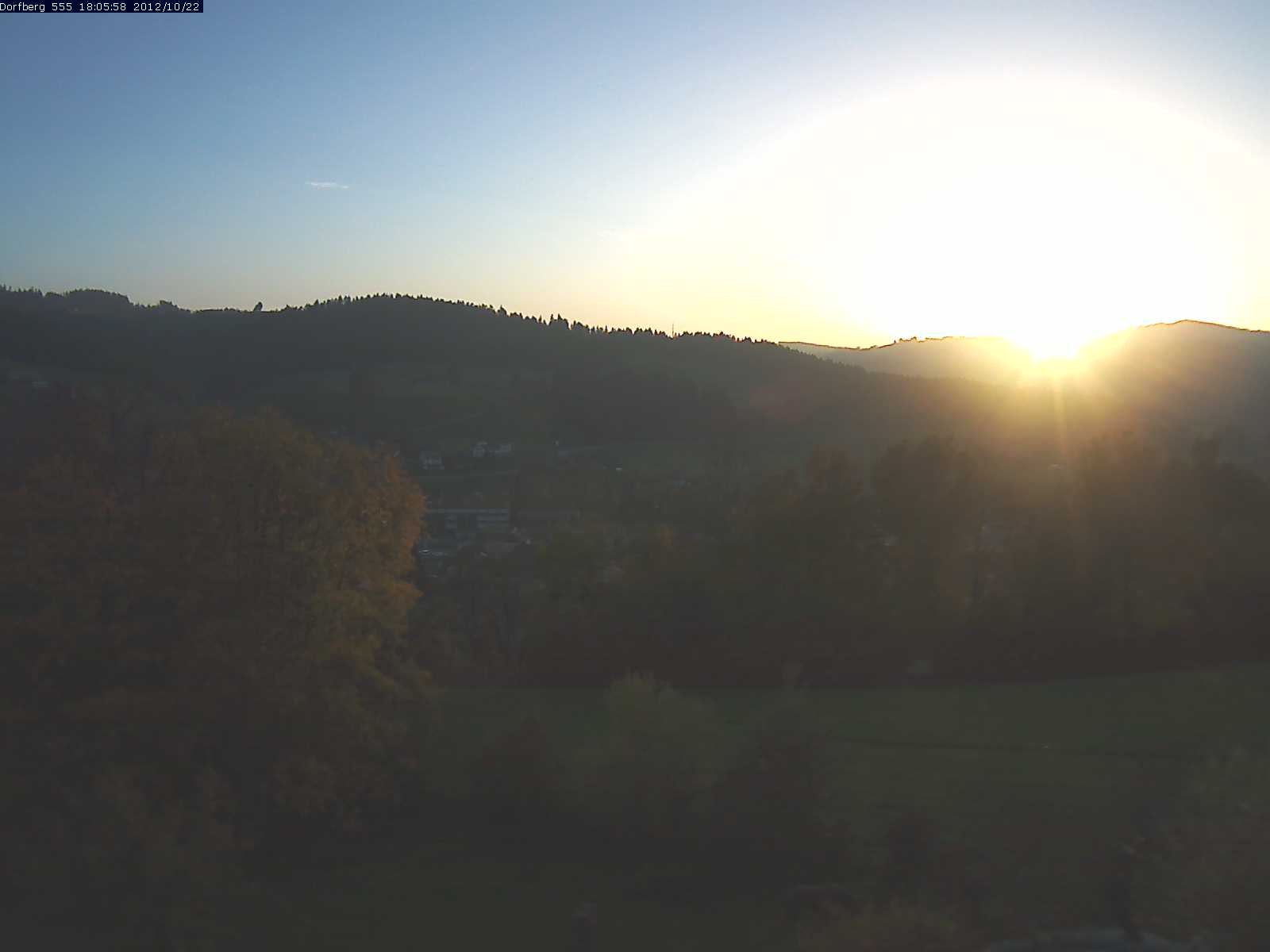 Webcam-Bild: Aussicht vom Dorfberg in Langnau 20121022-180600