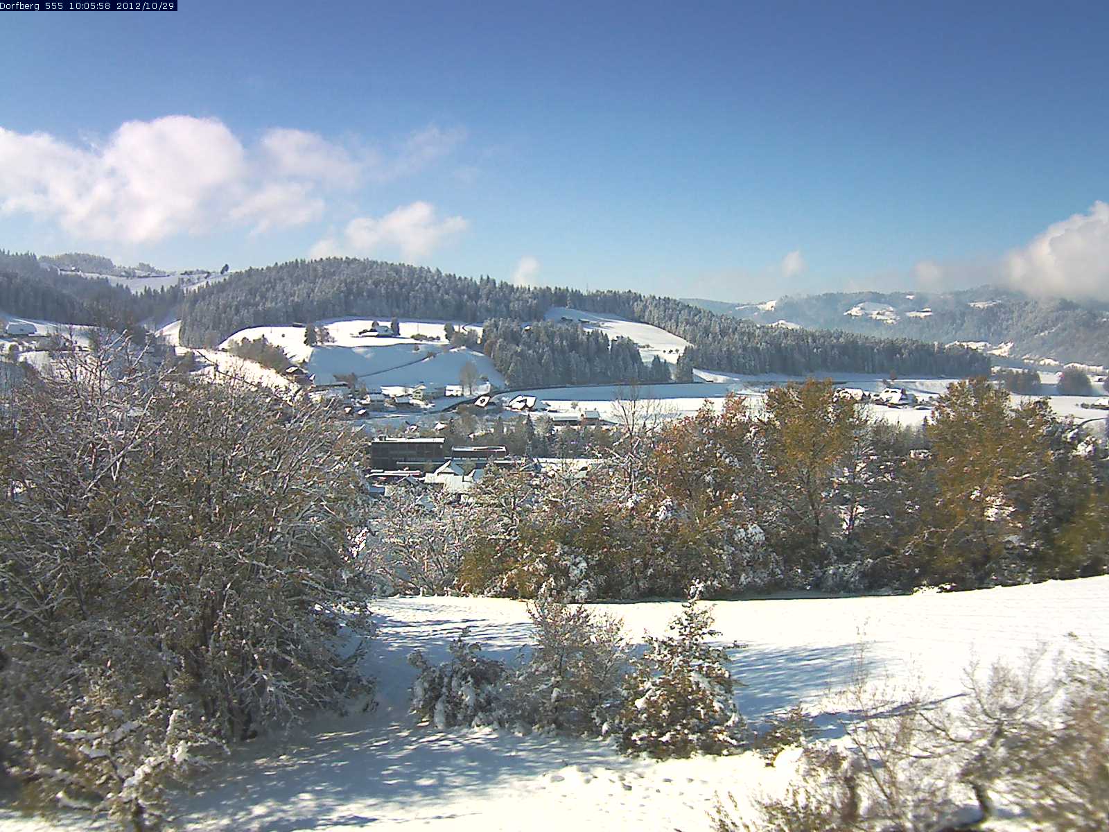 Webcam-Bild: Aussicht vom Dorfberg in Langnau 20121029-100600