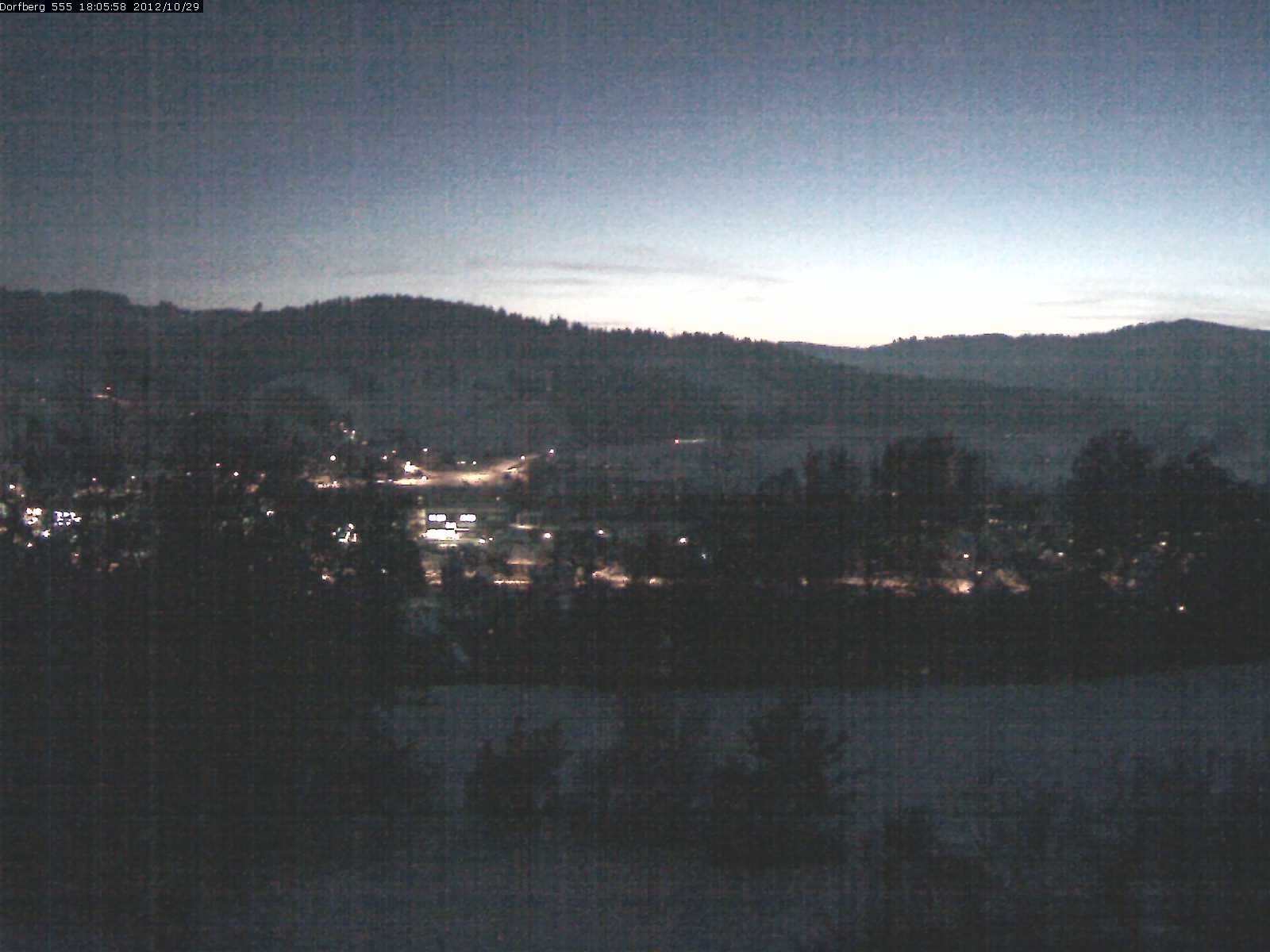 Webcam-Bild: Aussicht vom Dorfberg in Langnau 20121029-180600
