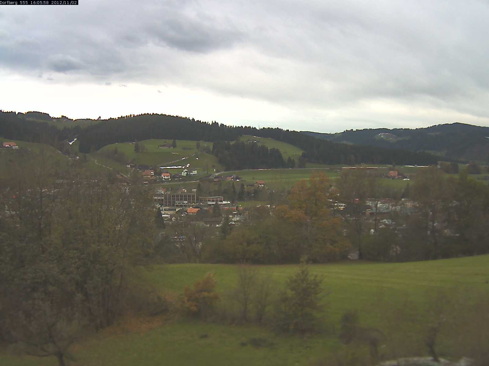 Webcam-Bild: Aussicht vom Dorfberg in Langnau 20121102-160600