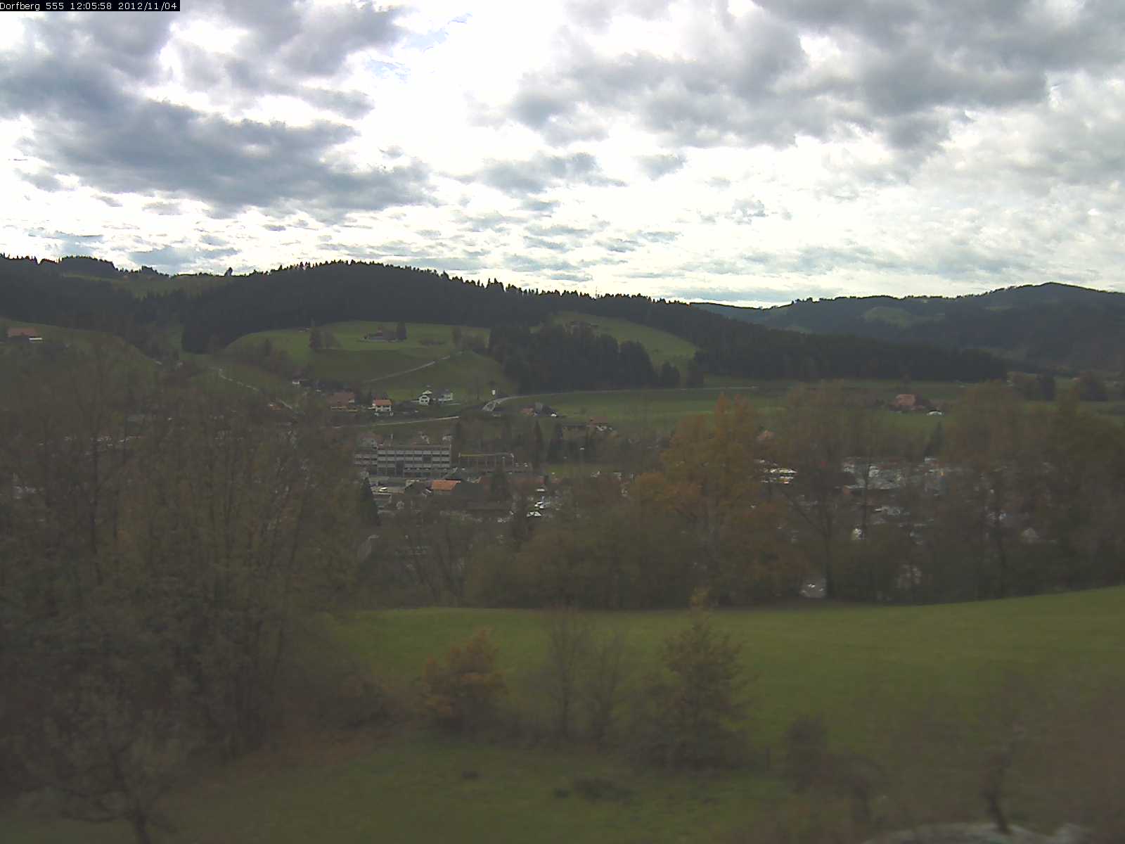 Webcam-Bild: Aussicht vom Dorfberg in Langnau 20121104-120600