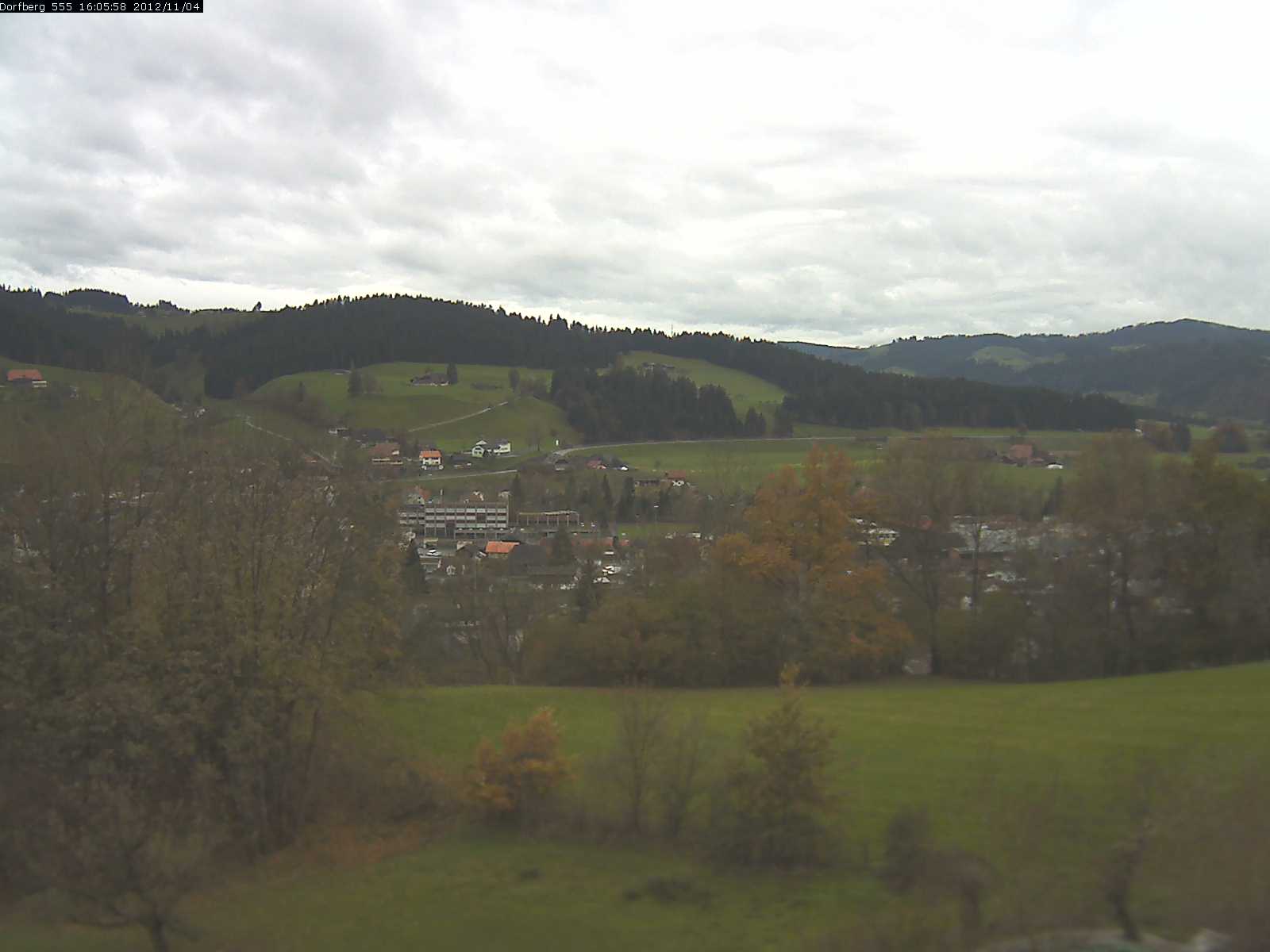 Webcam-Bild: Aussicht vom Dorfberg in Langnau 20121104-160600