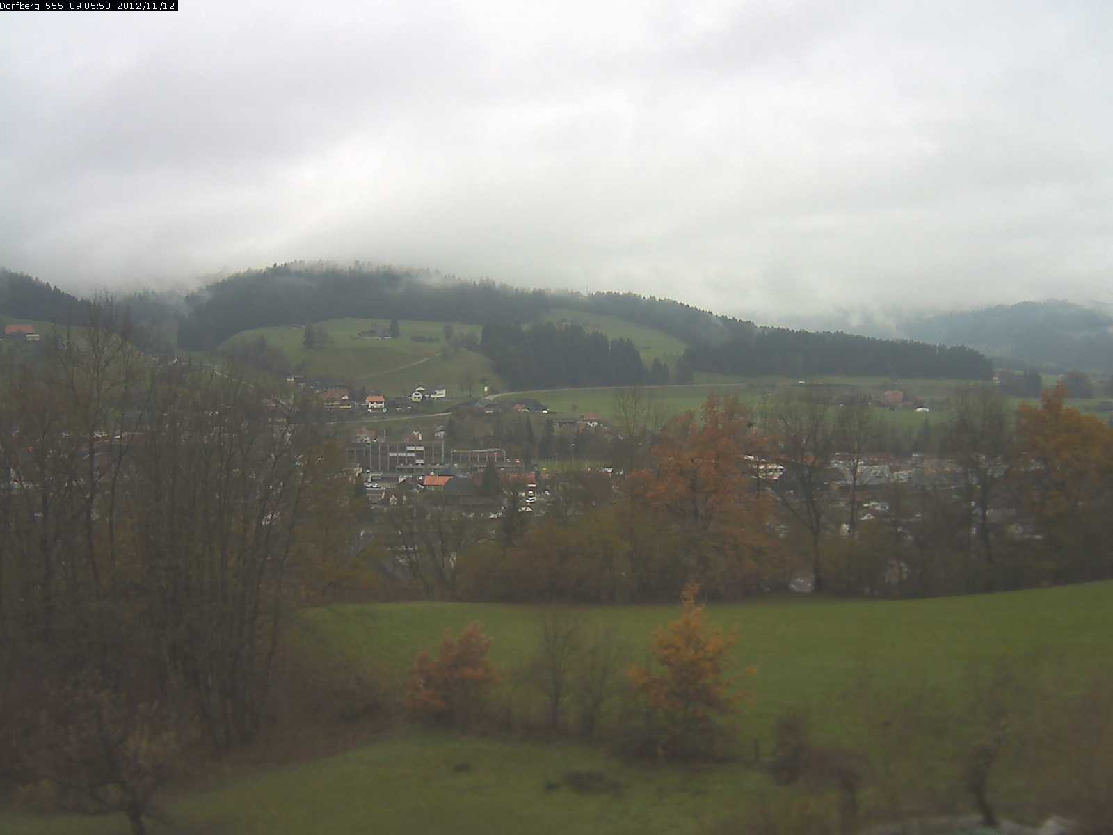 Webcam-Bild: Aussicht vom Dorfberg in Langnau 20121112-090600