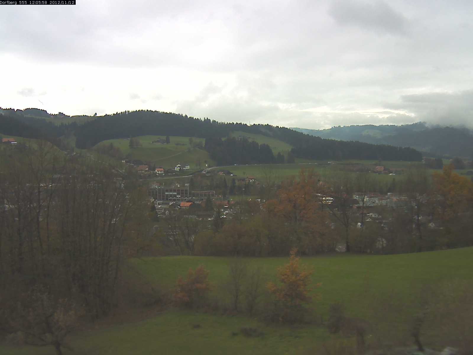 Webcam-Bild: Aussicht vom Dorfberg in Langnau 20121112-120600