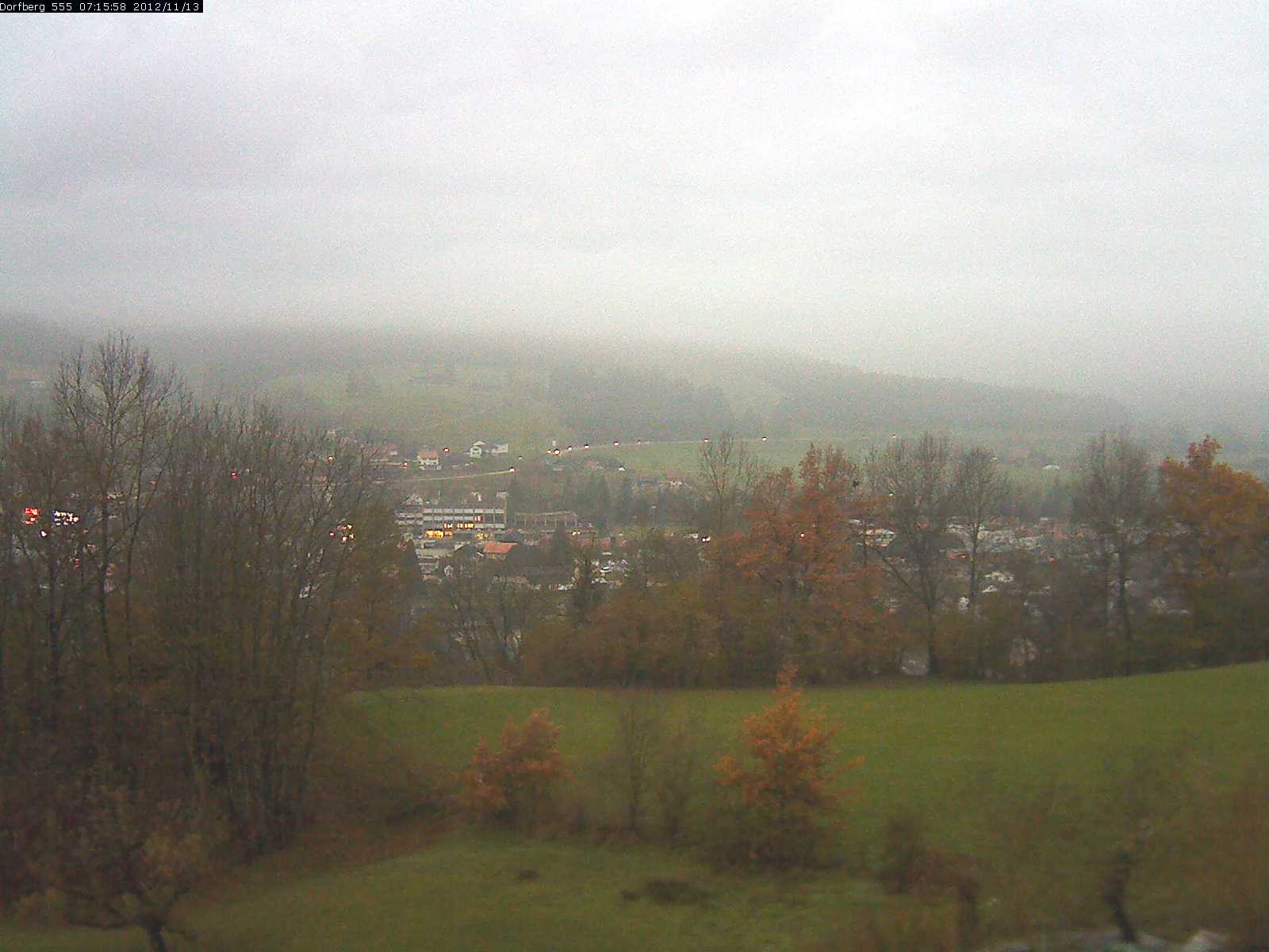 Webcam-Bild: Aussicht vom Dorfberg in Langnau 20121113-071600