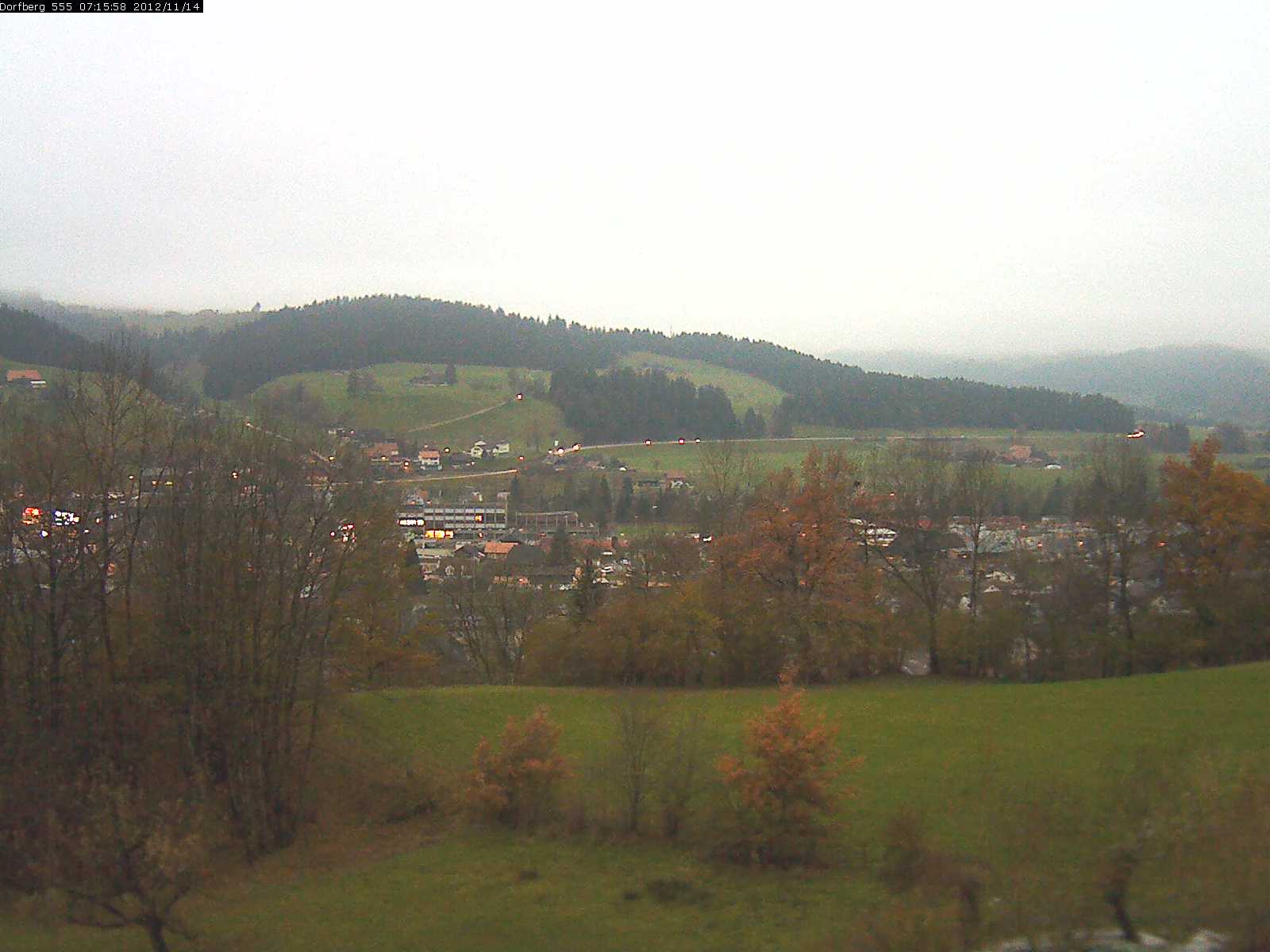 Webcam-Bild: Aussicht vom Dorfberg in Langnau 20121114-071600
