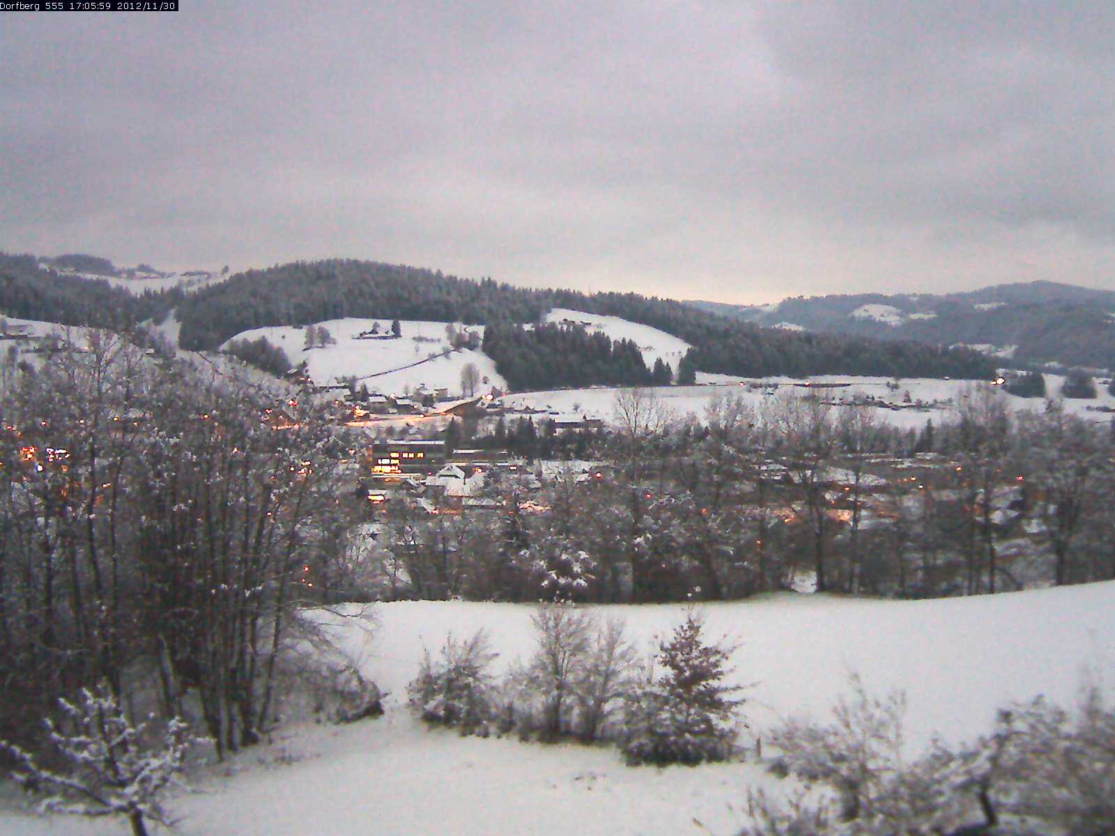 Webcam-Bild: Aussicht vom Dorfberg in Langnau 20121130-170600