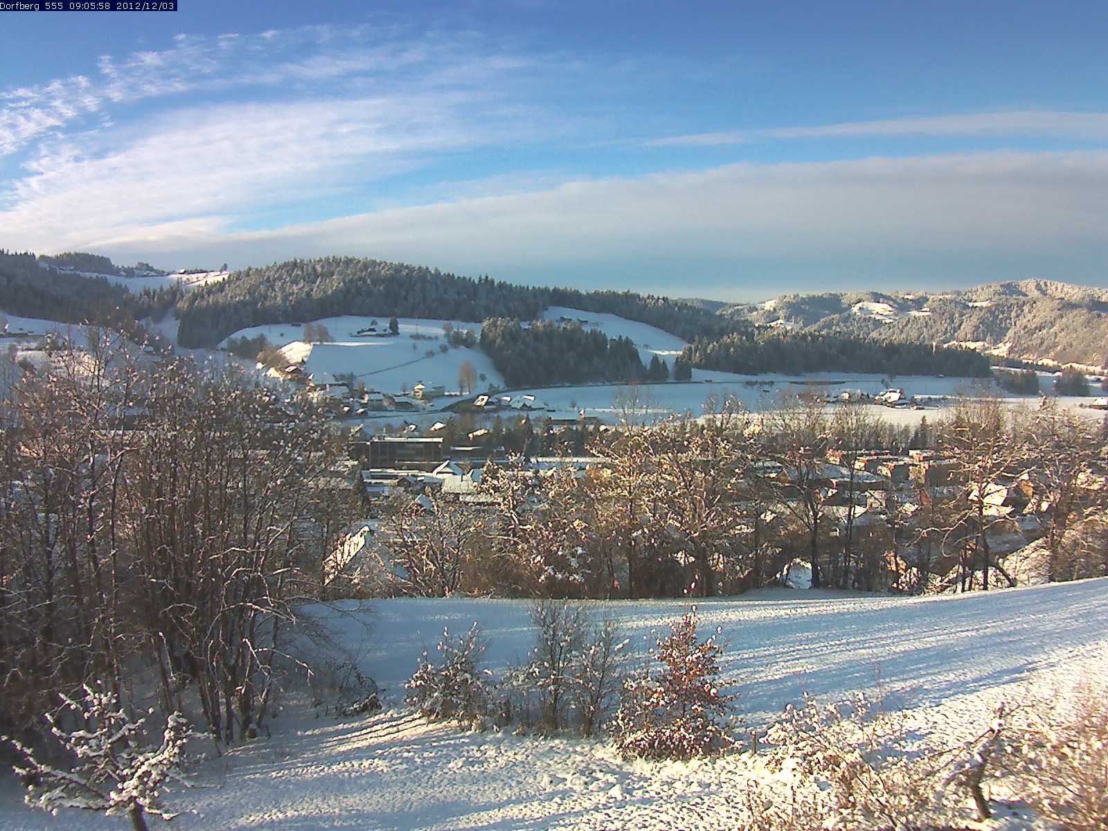Webcam-Bild: Aussicht vom Dorfberg in Langnau 20121203-090600