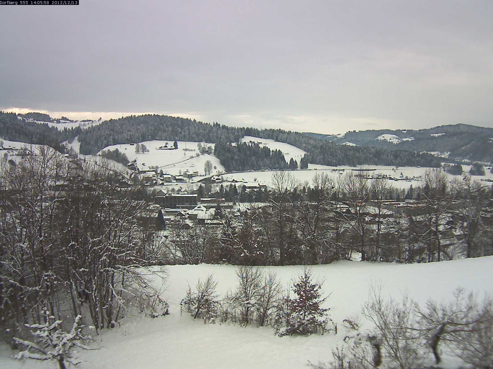 Webcam-Bild: Aussicht vom Dorfberg in Langnau 20121213-140600