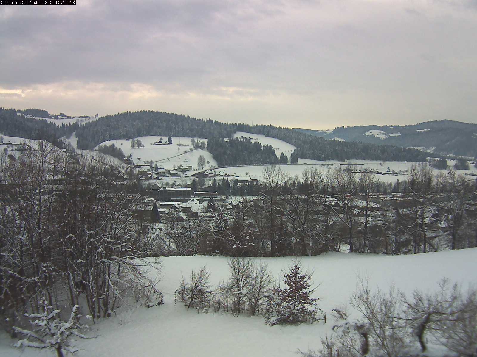Webcam-Bild: Aussicht vom Dorfberg in Langnau 20121213-160600