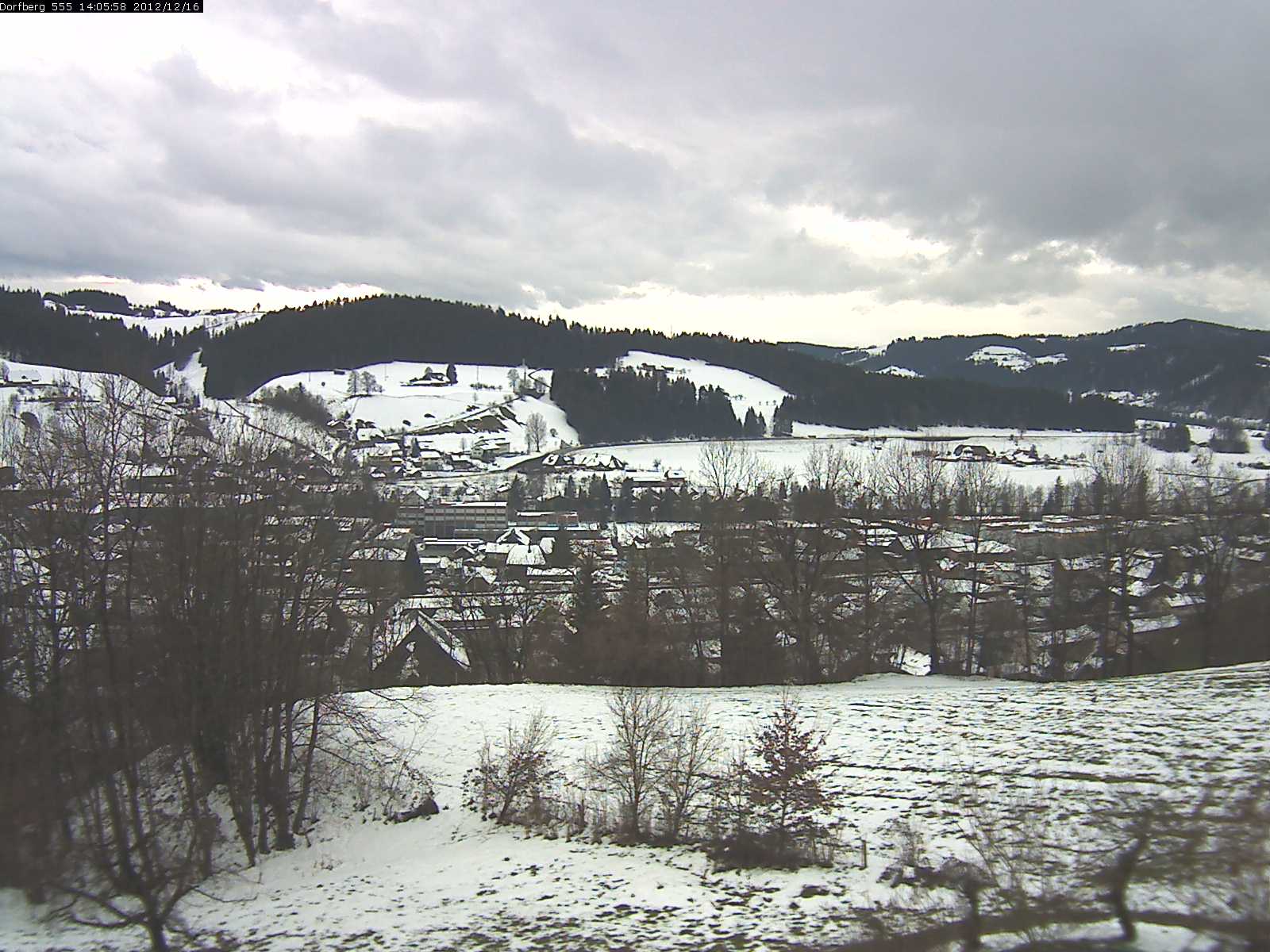 Webcam-Bild: Aussicht vom Dorfberg in Langnau 20121216-140600