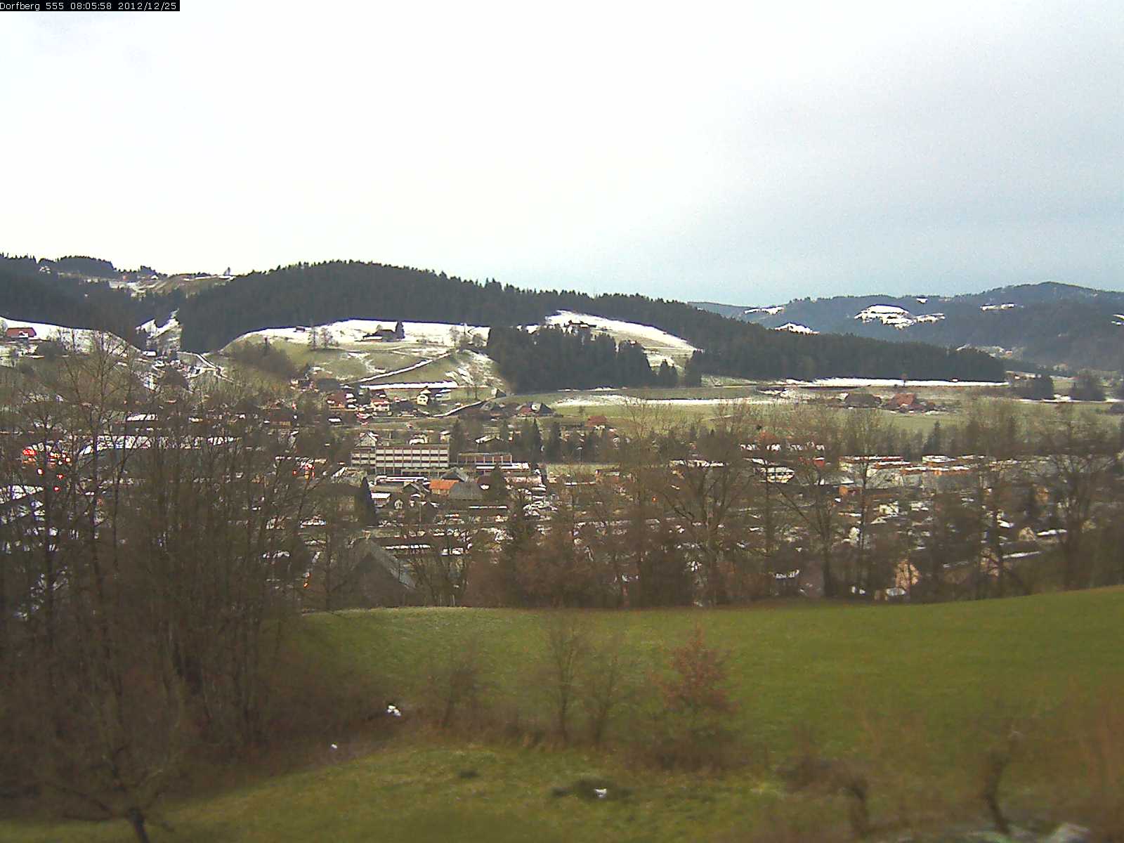 Webcam-Bild: Aussicht vom Dorfberg in Langnau 20121225-080600