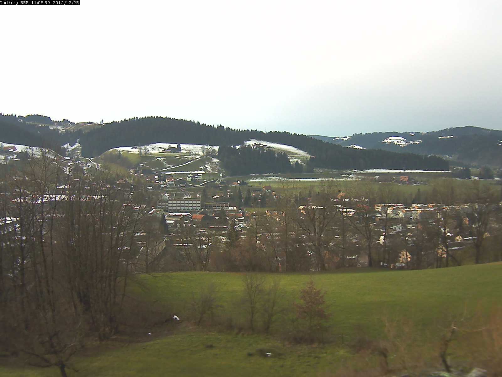 Webcam-Bild: Aussicht vom Dorfberg in Langnau 20121225-110600