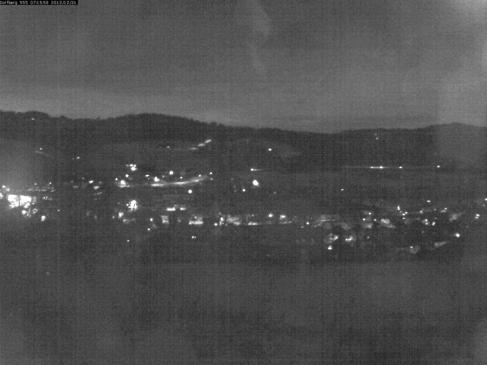 Webcam-Bild: Aussicht vom Dorfberg in Langnau 20121231-071600