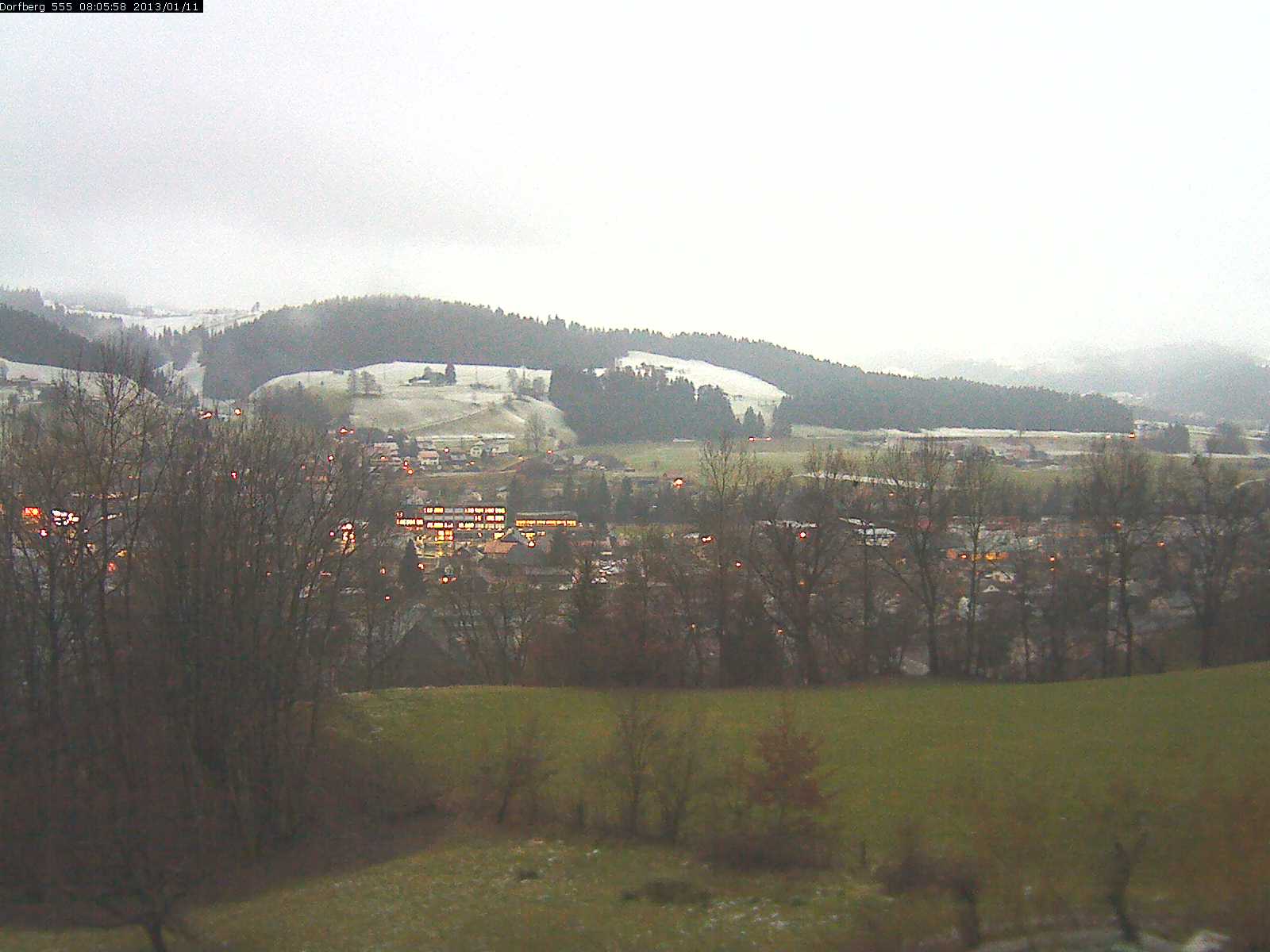 Webcam-Bild: Aussicht vom Dorfberg in Langnau 20130111-080600