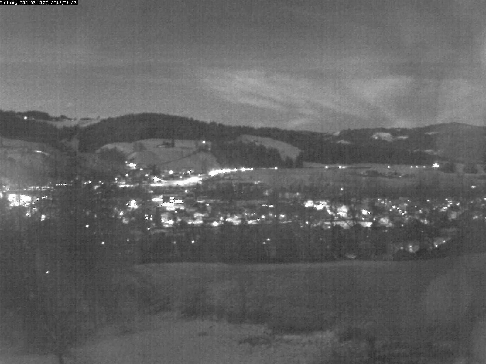 Webcam-Bild: Aussicht vom Dorfberg in Langnau 20130123-071600