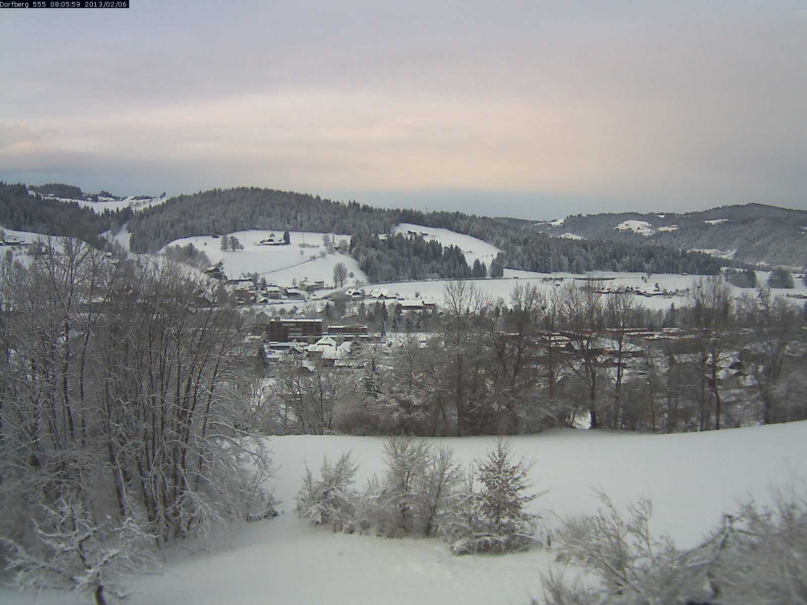 Webcam-Bild: Aussicht vom Dorfberg in Langnau 20130206-080600