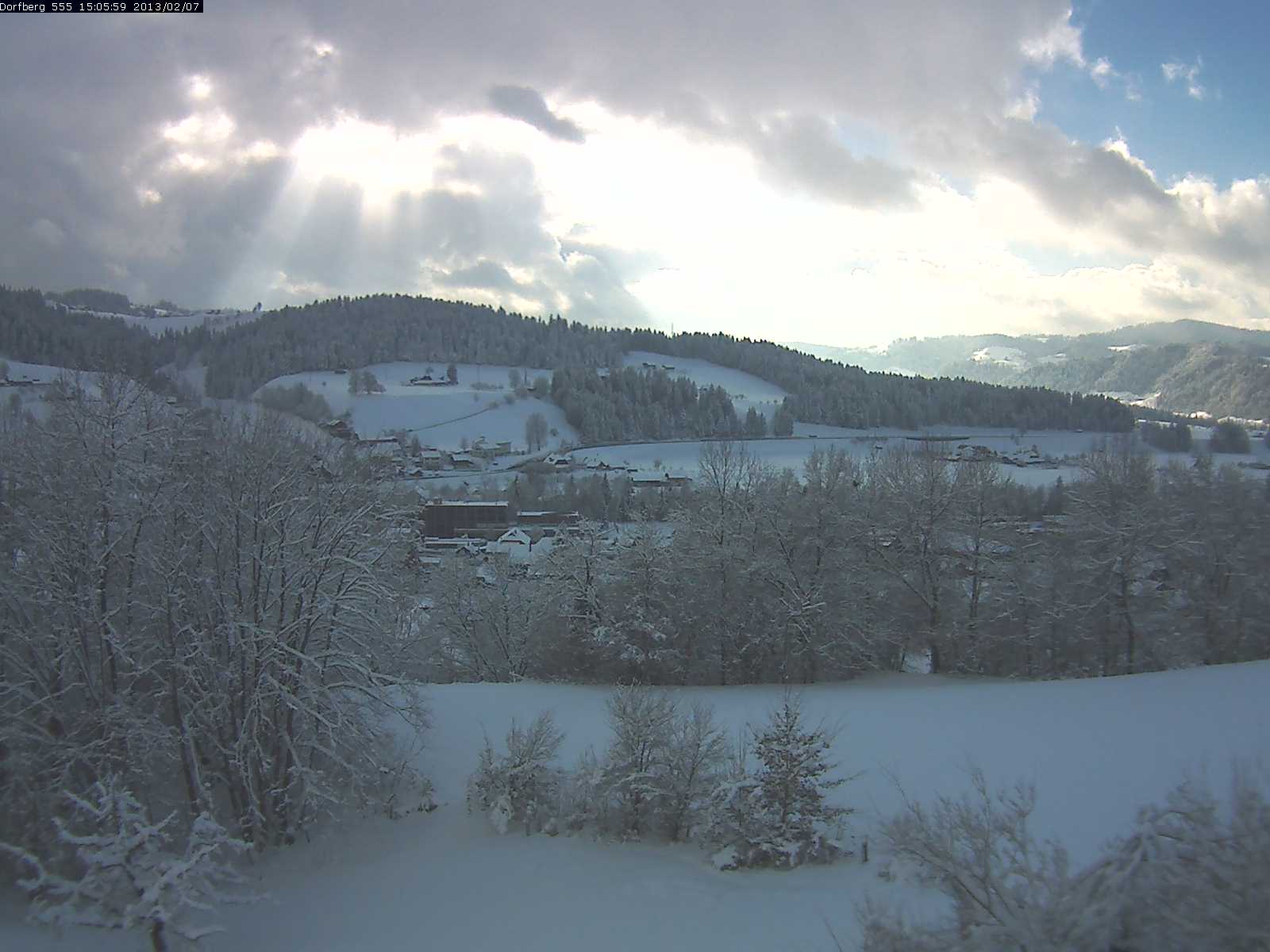 Webcam-Bild: Aussicht vom Dorfberg in Langnau 20130207-150600