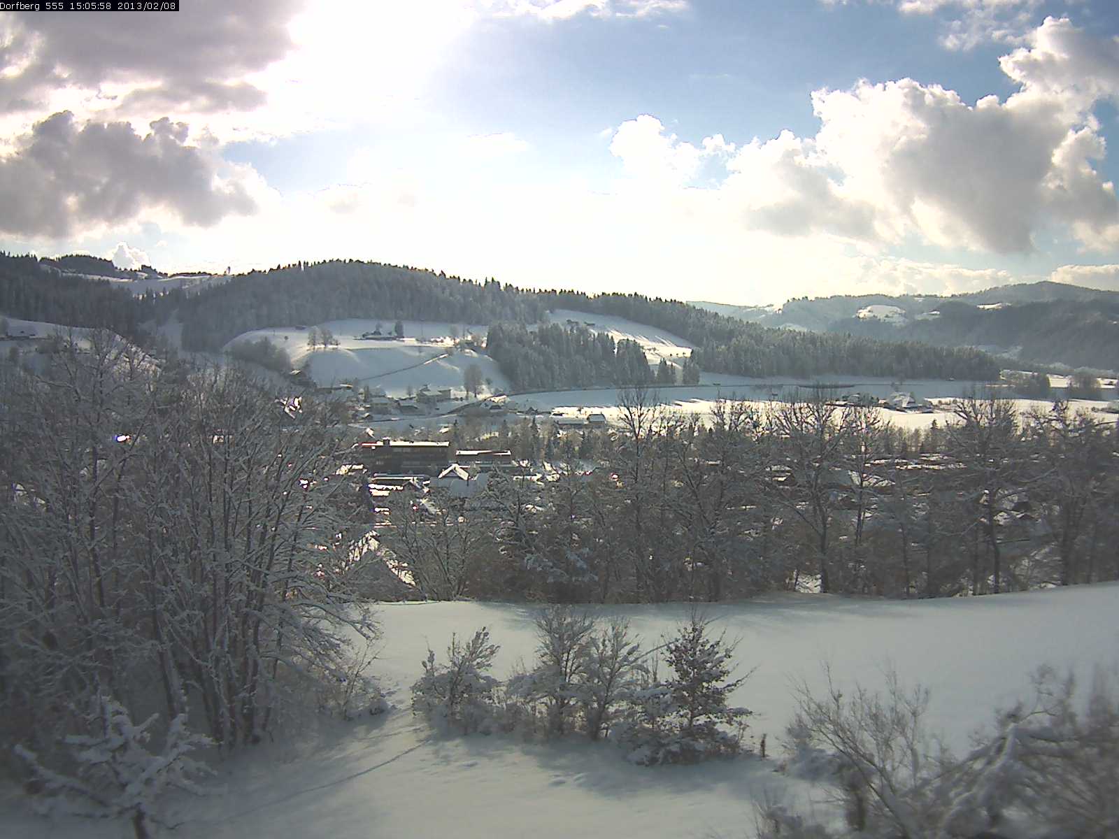 Webcam-Bild: Aussicht vom Dorfberg in Langnau 20130208-150600