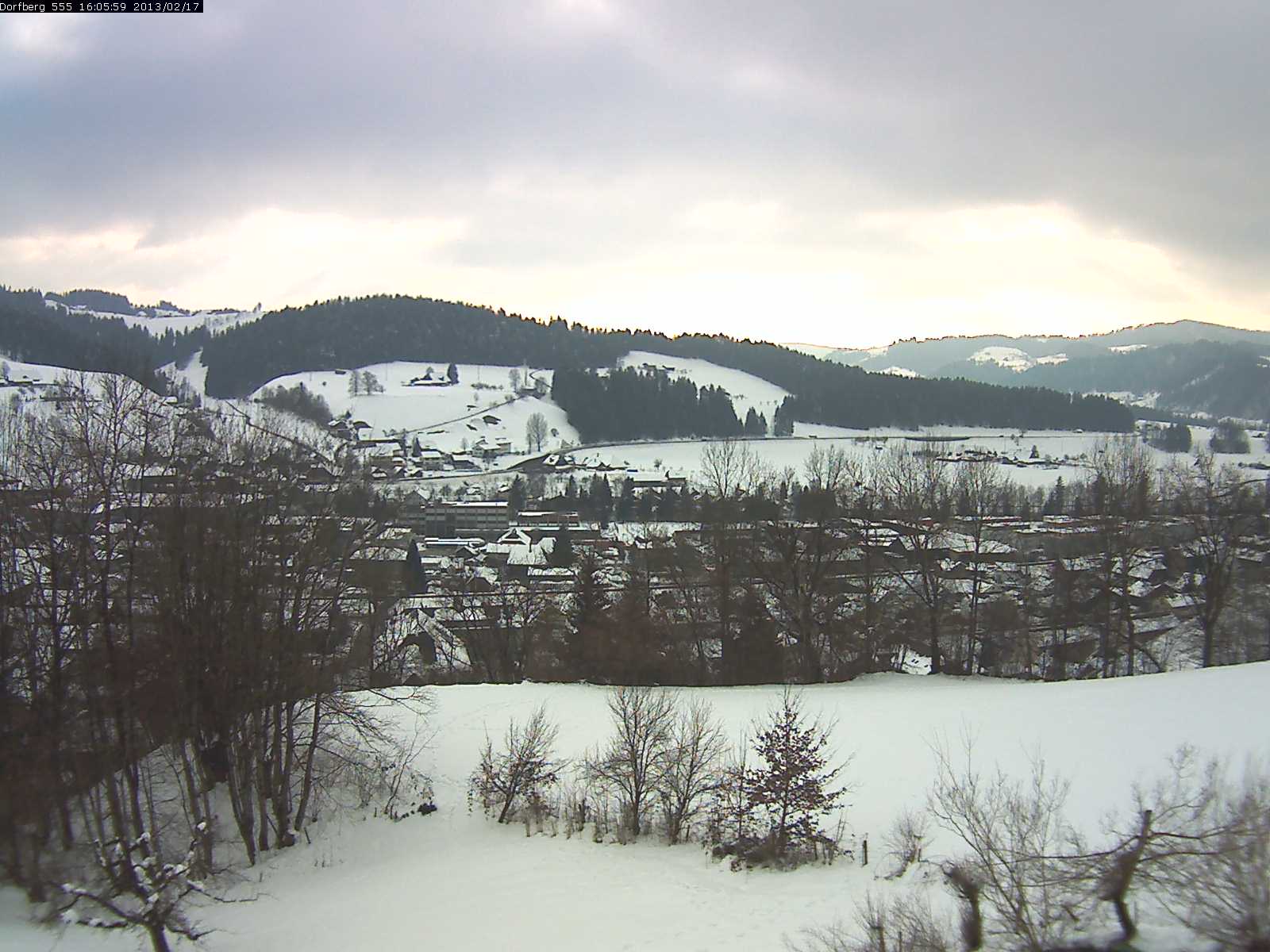 Webcam-Bild: Aussicht vom Dorfberg in Langnau 20130217-160600